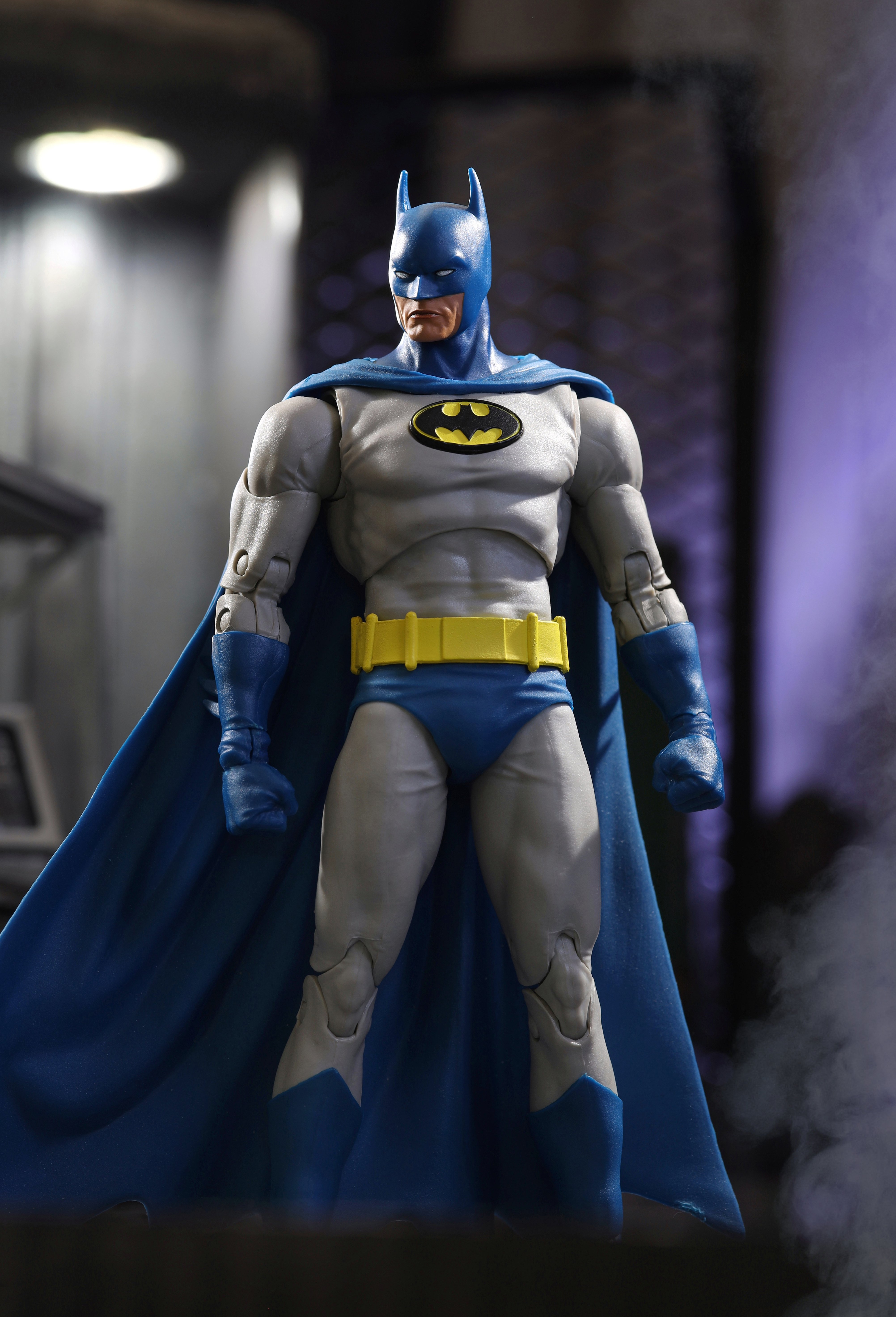 Batman: Knightfall DC Multiverse McFarlane Vault Collection Batman Action Figure Gallery Image 4