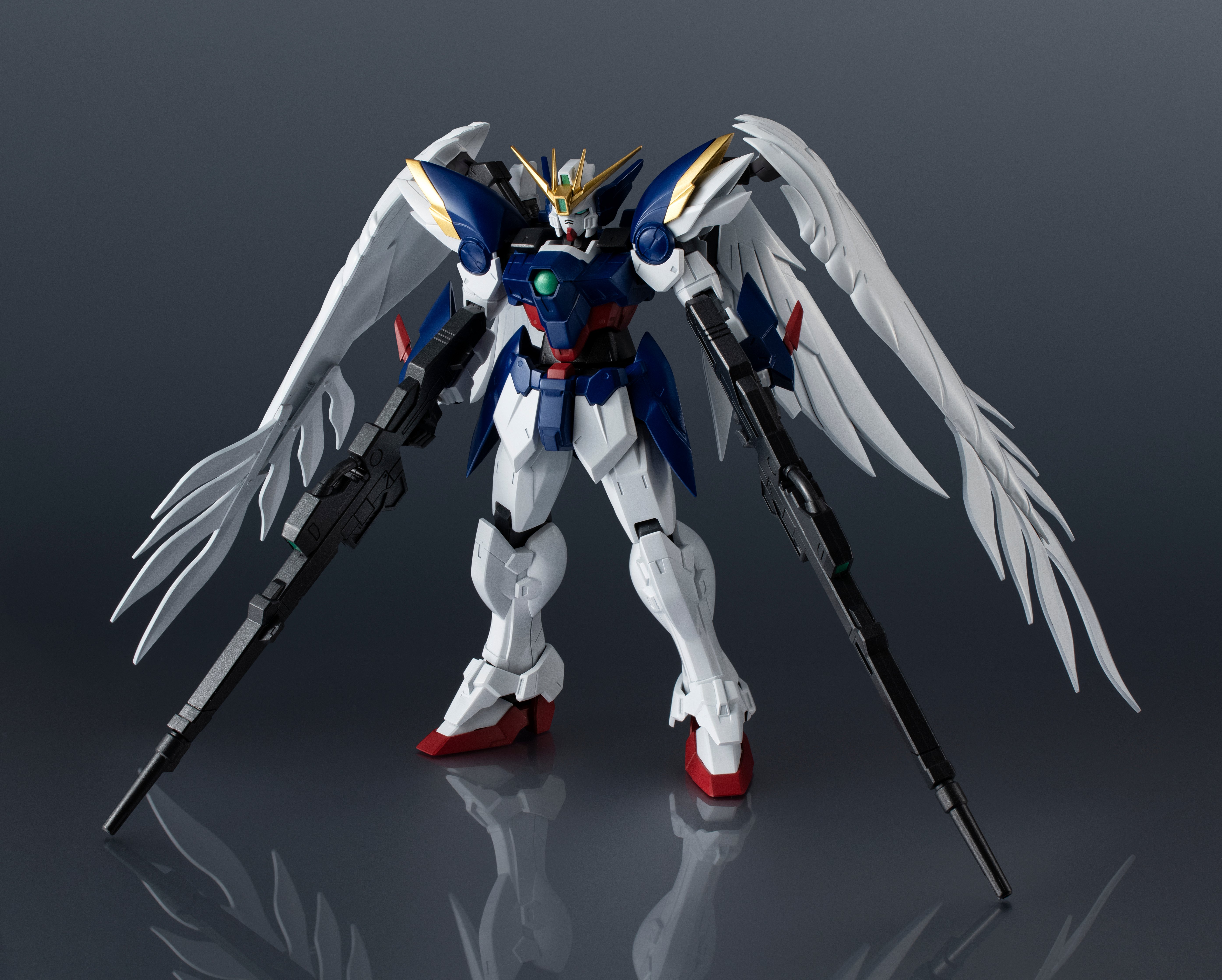 Mobile Suit Gundam Wing: Endless Waltz Gundam Universe XXXG-00W0 Wing Gundam Zero EW (Renewal) Action Figure Gallery Image 4