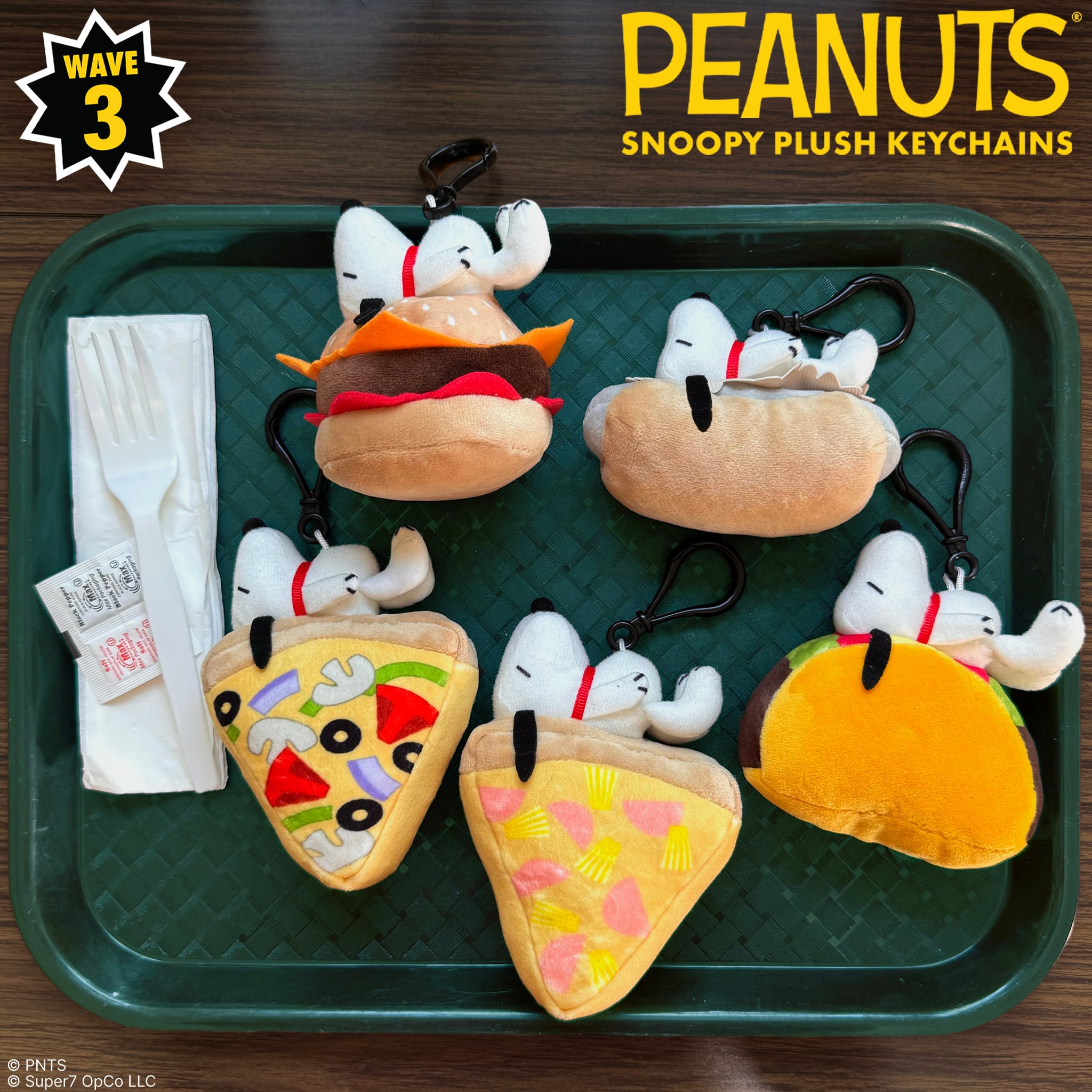 Peanuts Super Duper Plush Snoopy (Food) Random Plush Keychain Gallery Image 3