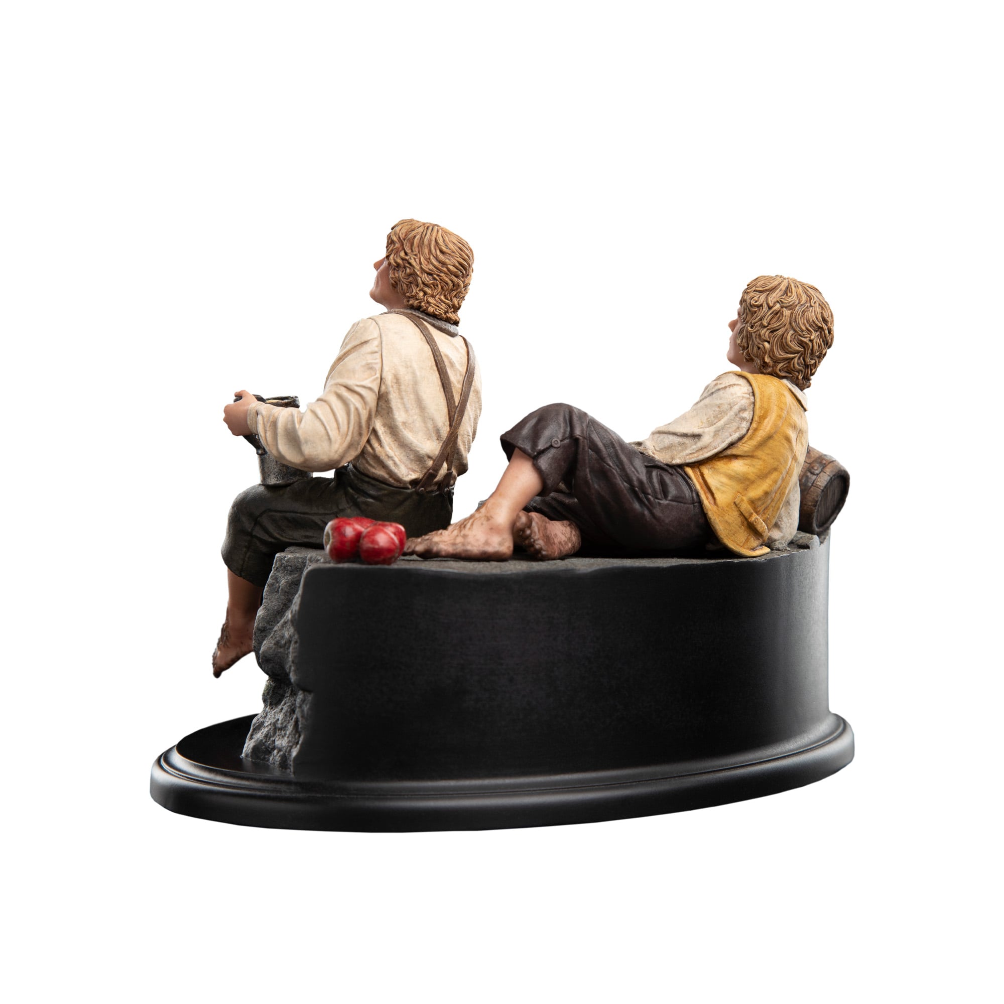 The Lord of the Rings Merry and Pippin Miniature Statue Gallery Image 11