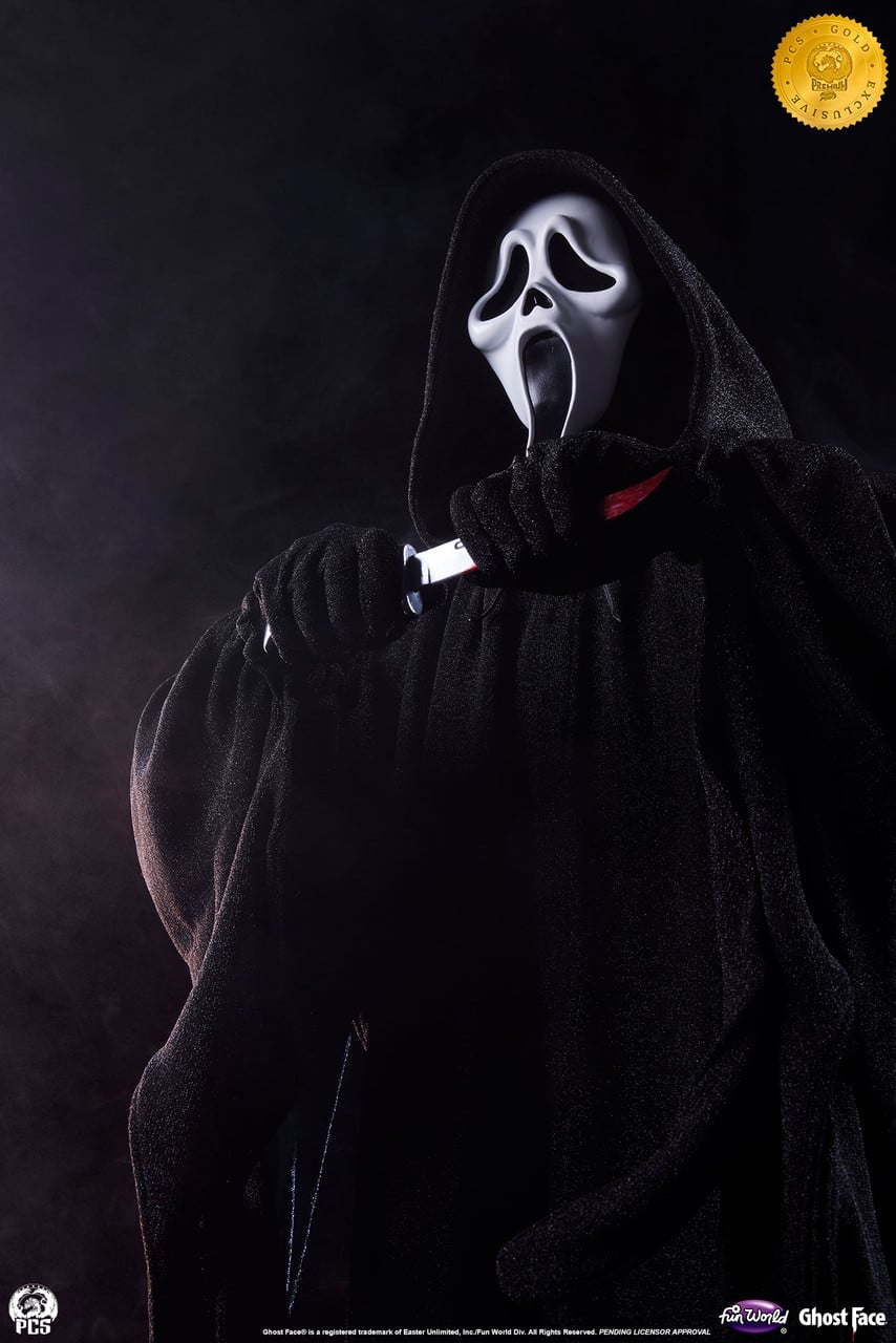 Ghost Face Elite Series Gold EX Edition 1/2 Scale Statue Gallery Image 10