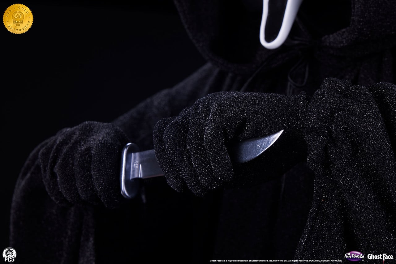 Ghost Face Elite Series Gold EX Edition 1/2 Scale Statue Gallery Image 25