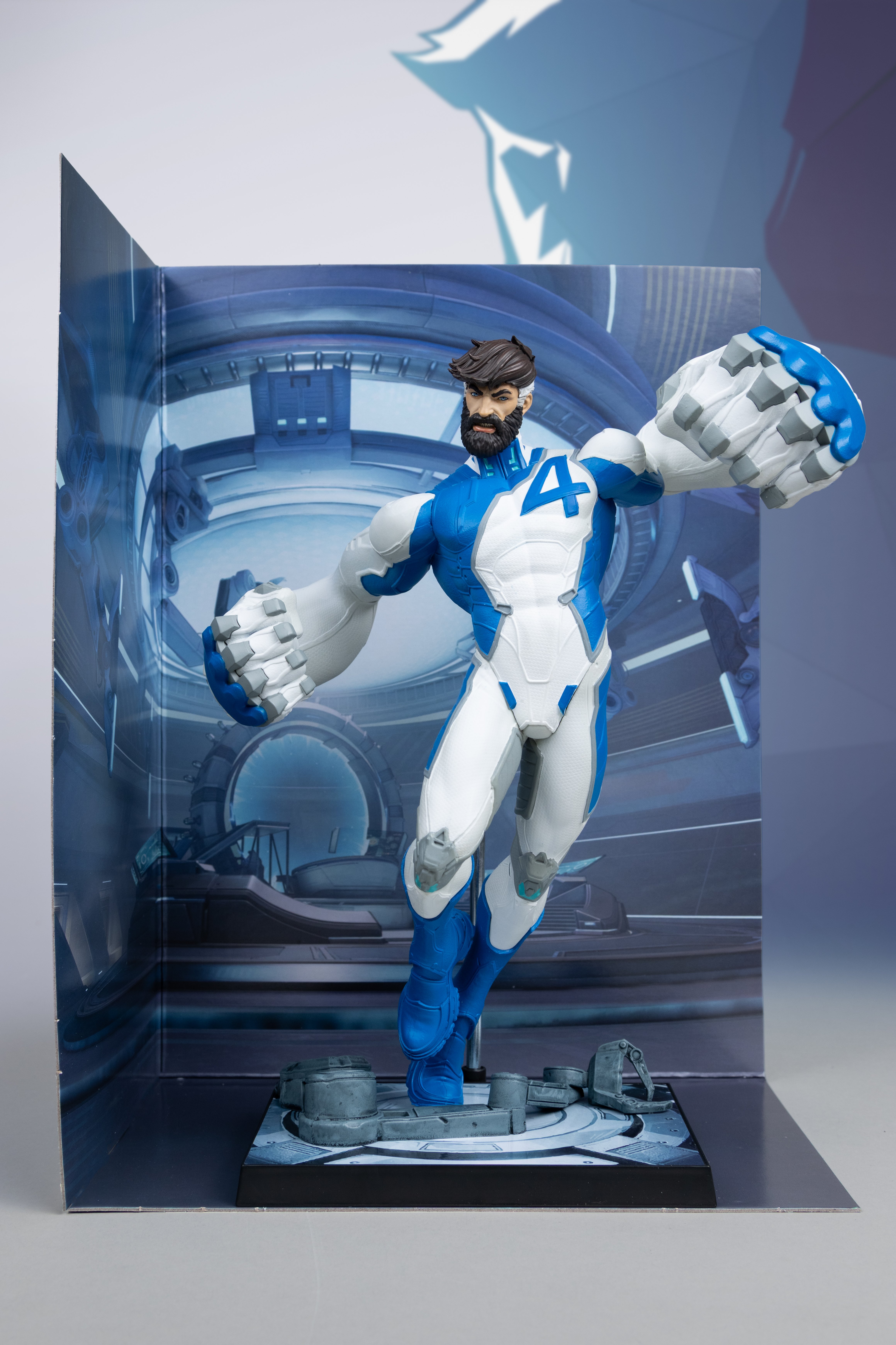 Marvel Rivals Mr. Fantastic 1/6 Scale Figure Gallery Image 8