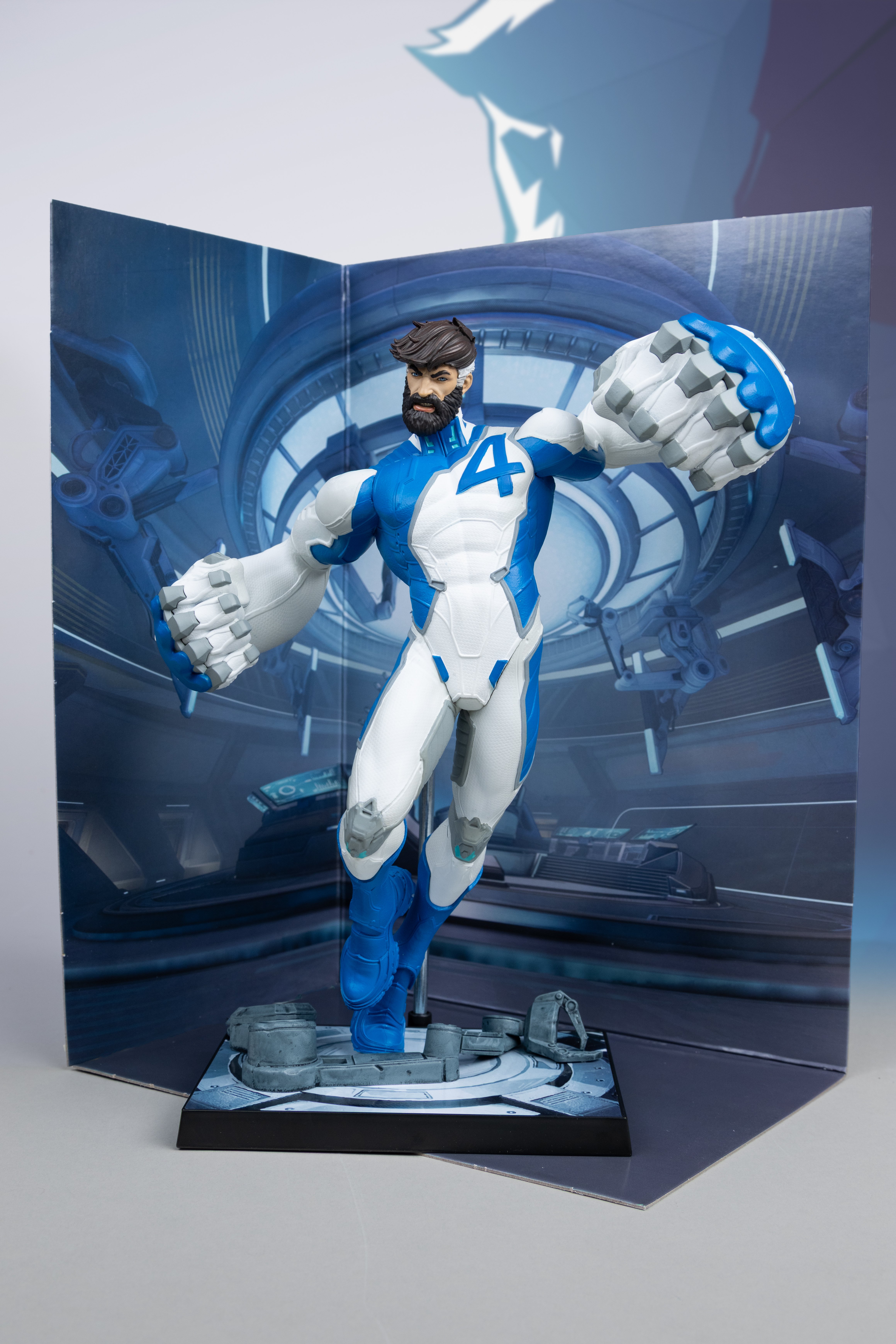 Marvel Rivals Mr. Fantastic 1/6 Scale Figure Gallery Image 9