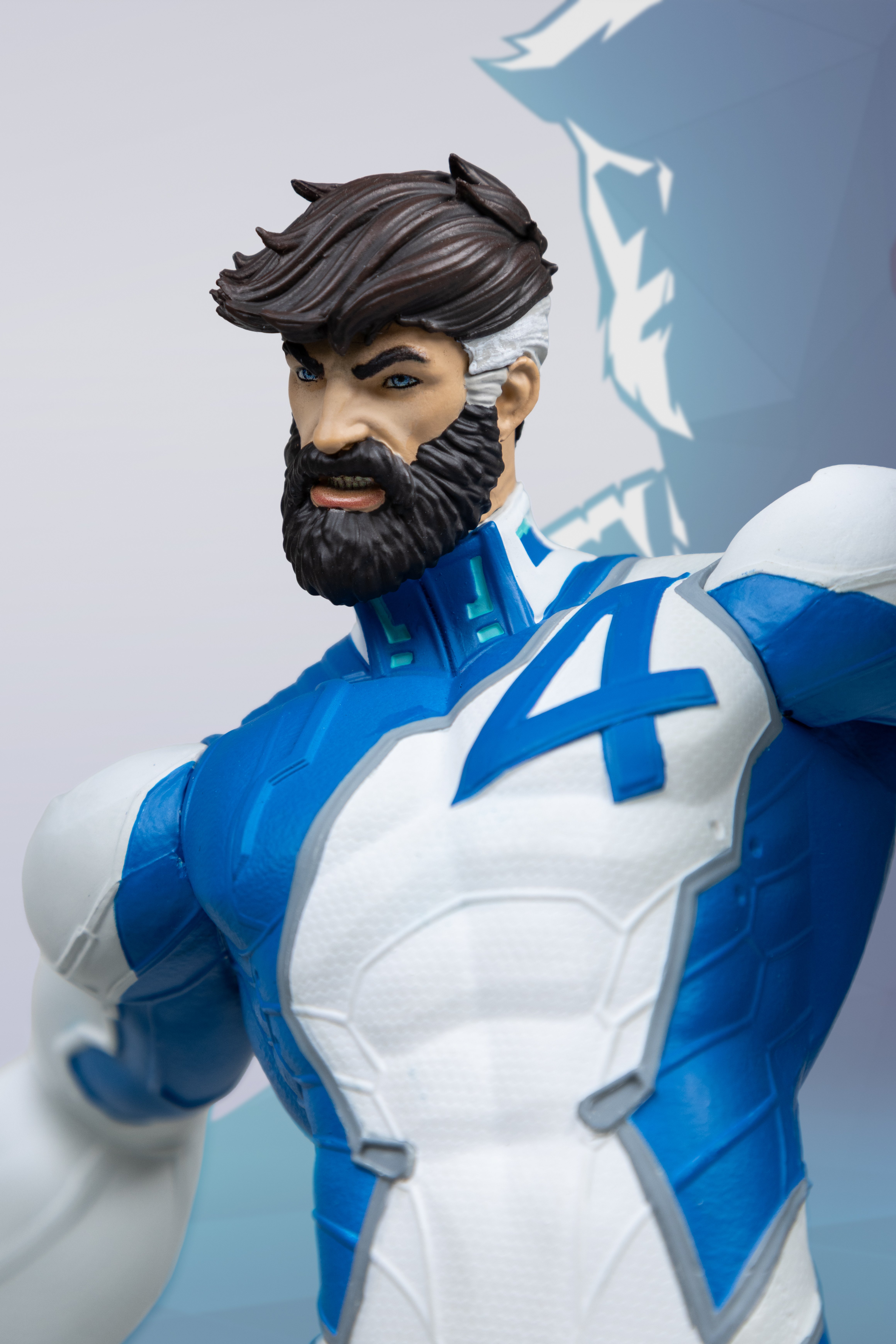 Marvel Rivals Mr. Fantastic 1/6 Scale Figure Gallery Image 7