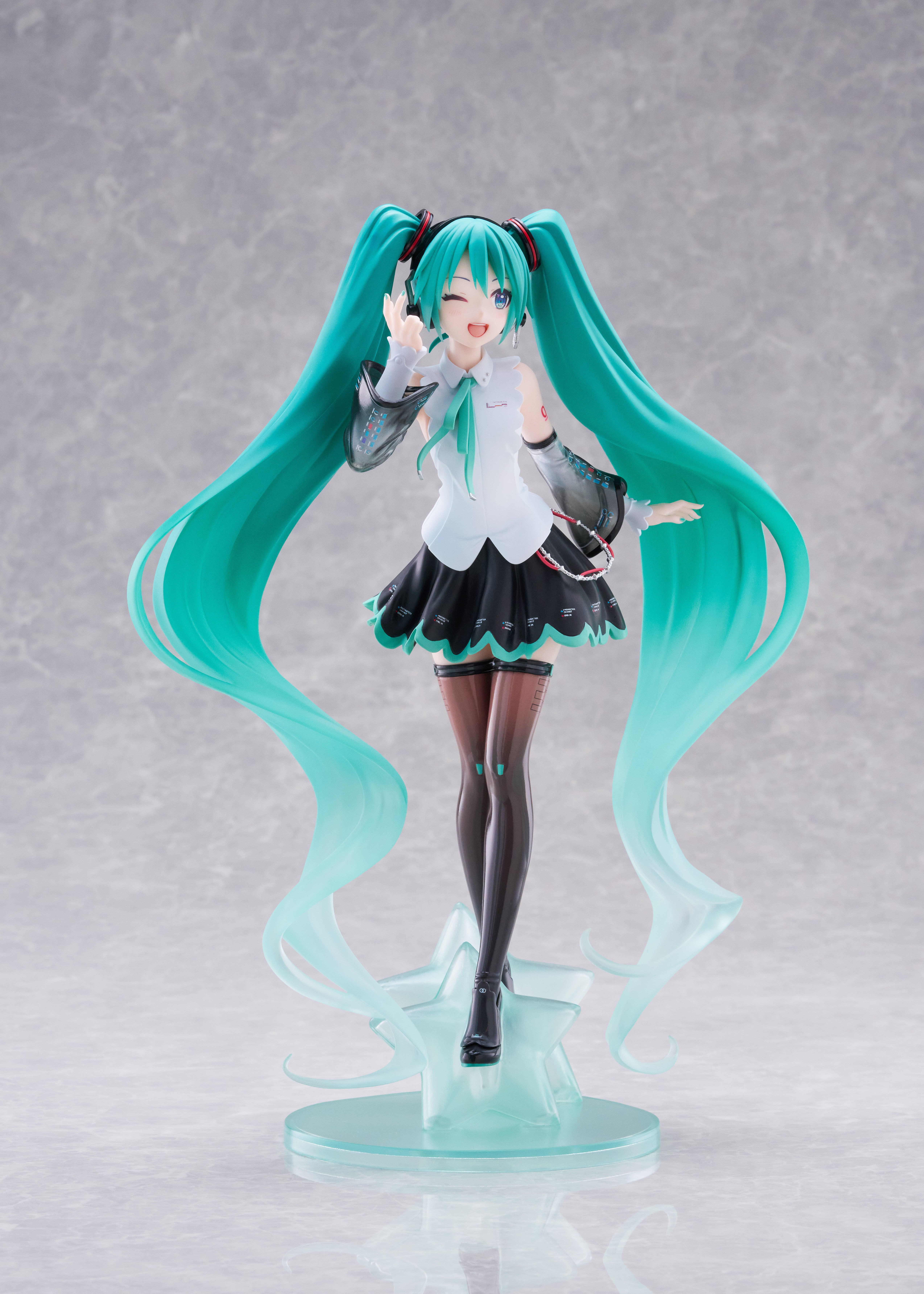 Vocaloid T-Most Hatsune Miku (NT Ver.) Figure Gallery Image 9