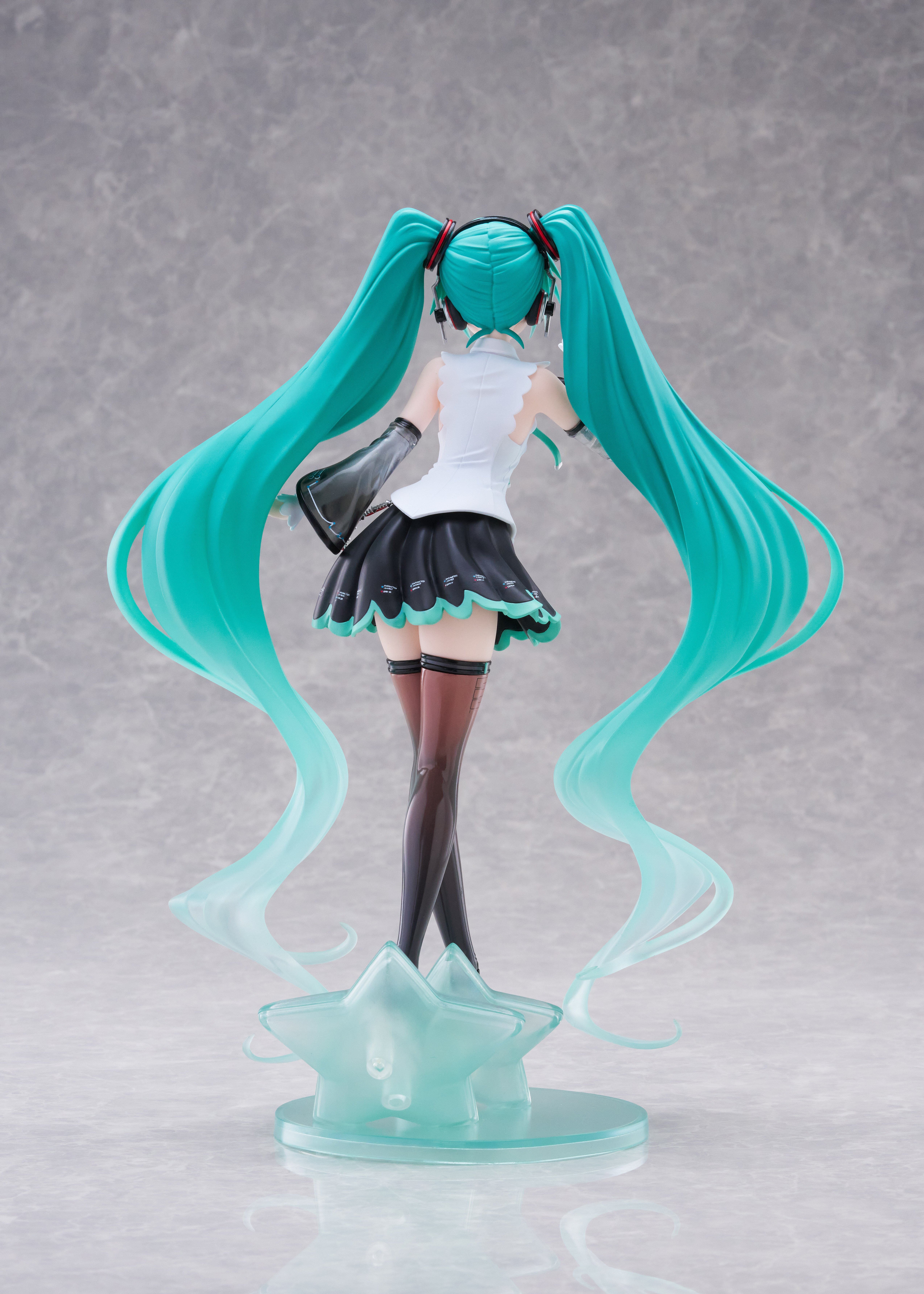 Vocaloid T-Most Hatsune Miku (NT Ver.) Figure Gallery Image 10