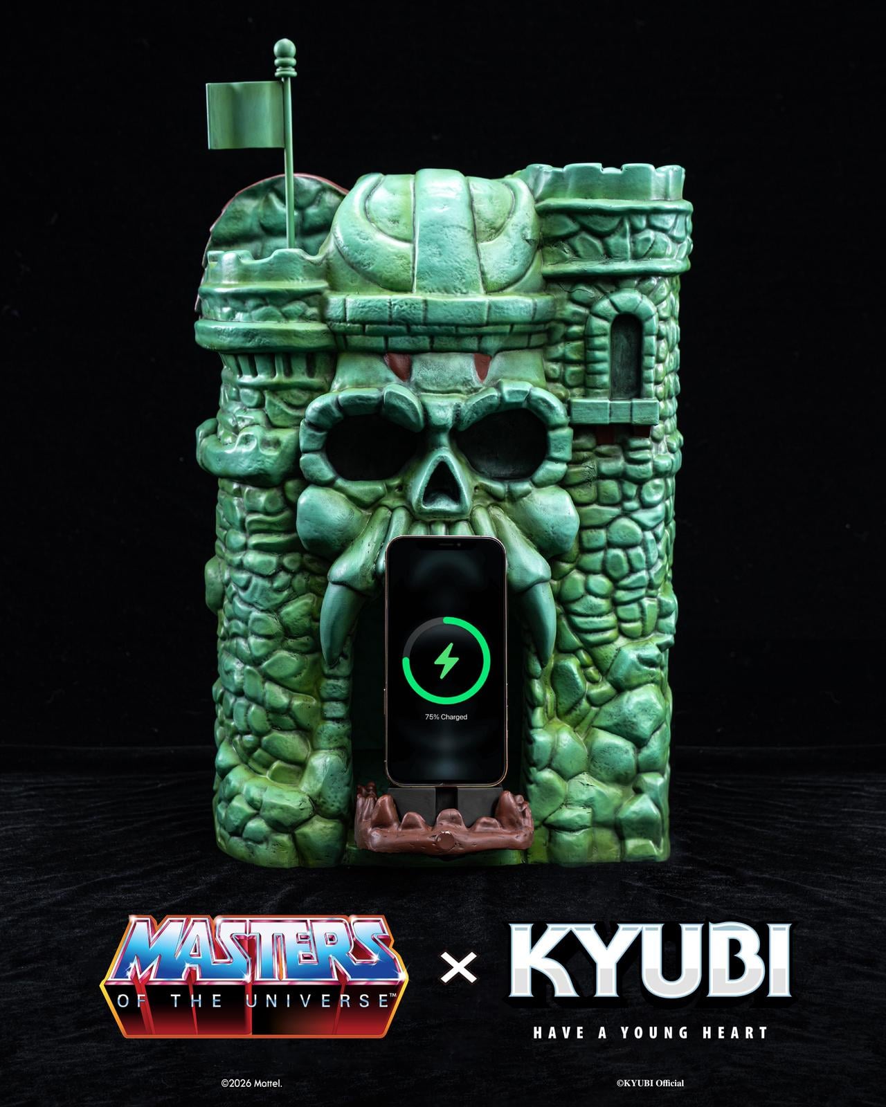Masters of the Universe Castle Grayskull Collectible Charging Statue Gallery Image 4