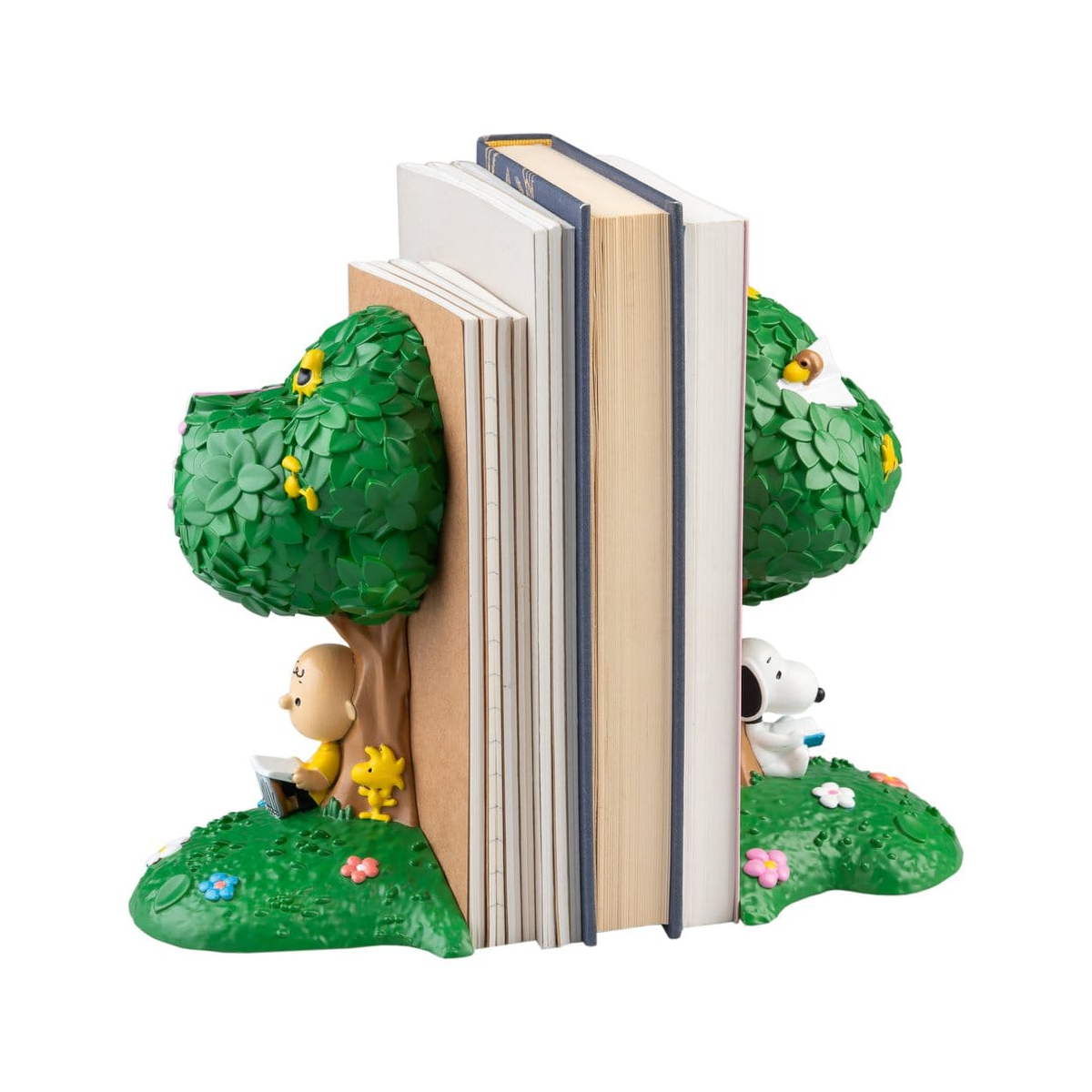 Peanuts Snoopy & Charlie Brown 3D Bookends Gallery Image 3