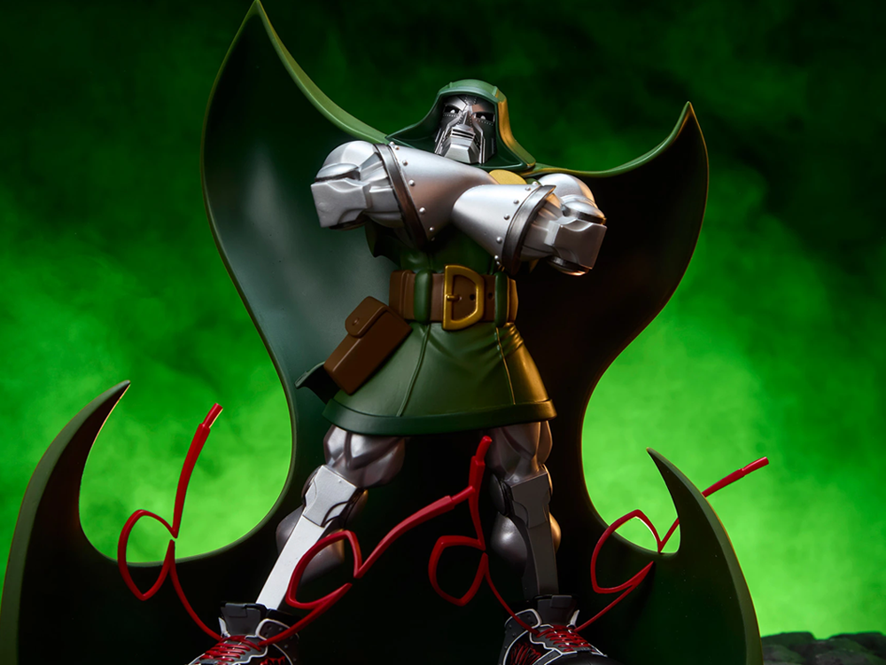 Marvel Dr. Doom (Tracy Tubera) Designer Collectible Statue Gallery Image 1