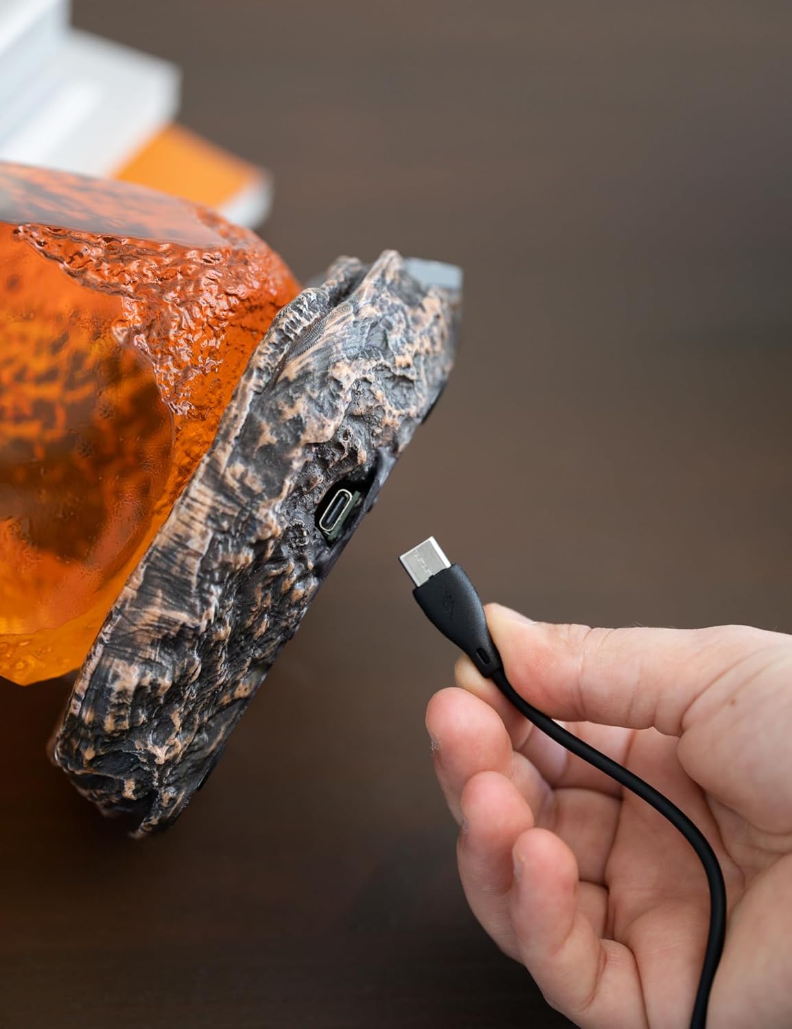 Jurassic Park Amber Lamp Gallery Image 6