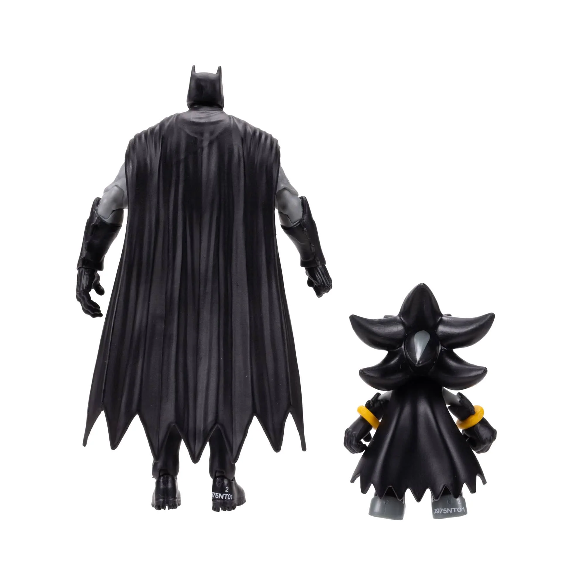 DC Comics x Sonic the Hedgehog Shadow & Batman Action Figure Two-Pack Gallery Image 4
