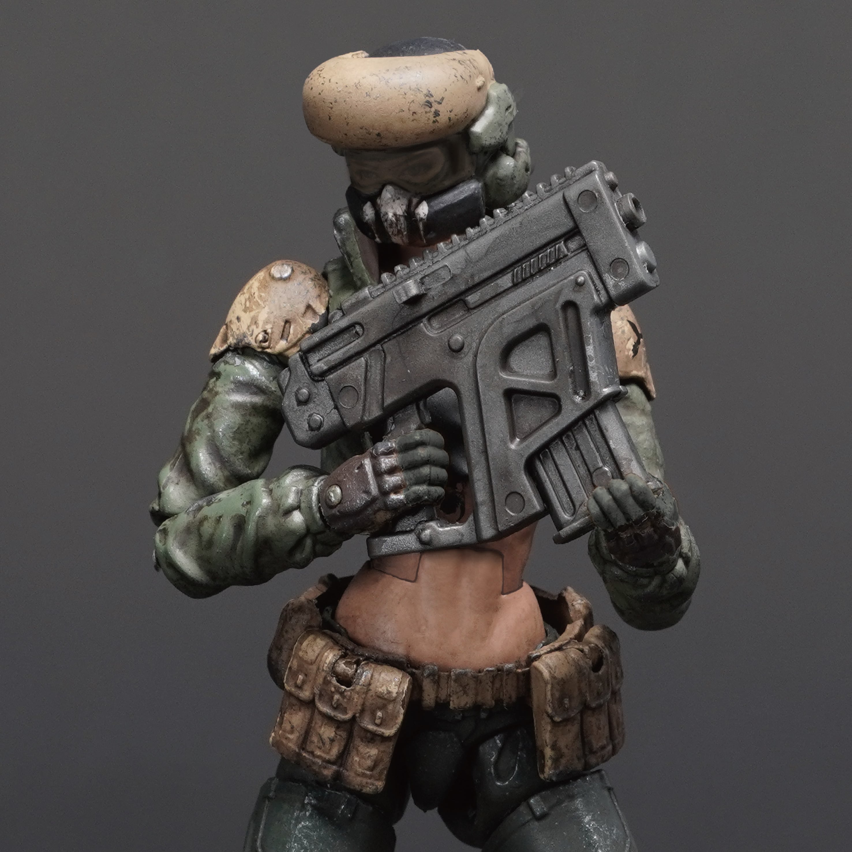 Acid Rain World FAV-A148 Eos Hussar 1/18 Scale Action Figure Gallery Image 4