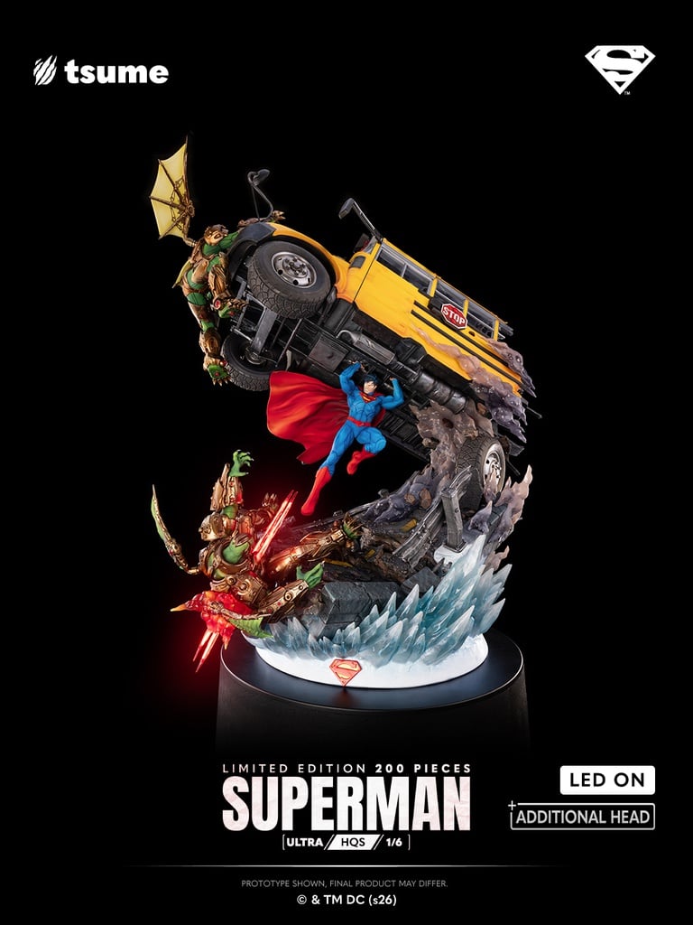 DC Comics HQS Dioramax Superman 1/6 Scale Limited Edition Statue Gallery Image 6