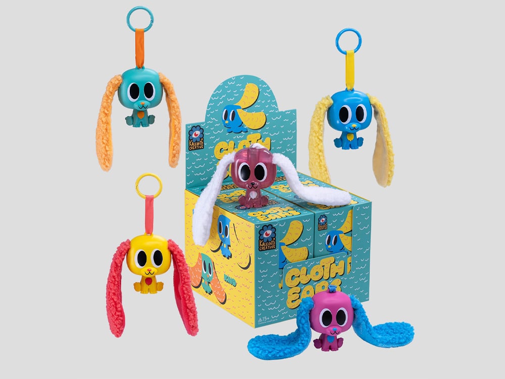 Cloth Ears Box of 4 Keychain Figures Gallery Image 1