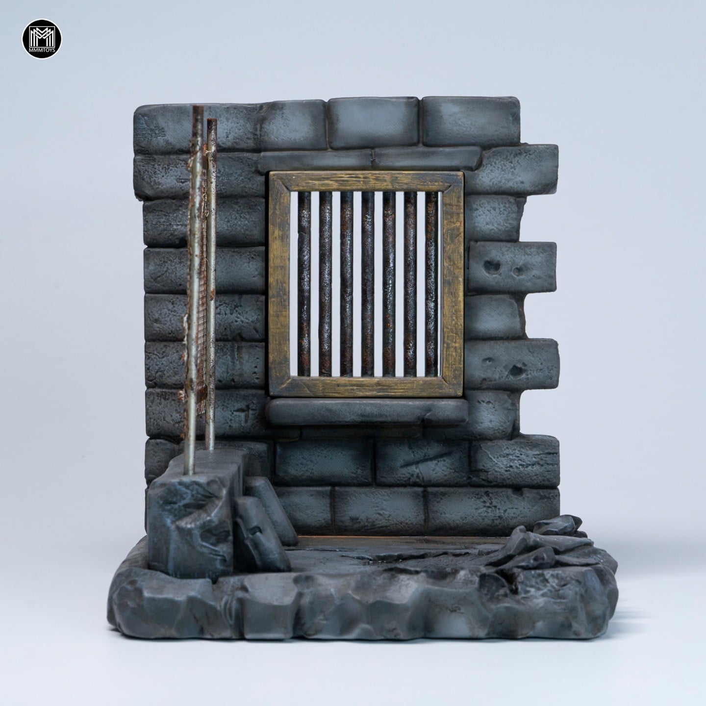 Ruined Wall Outpost 1/12 Scale Diorama Gallery Image 3