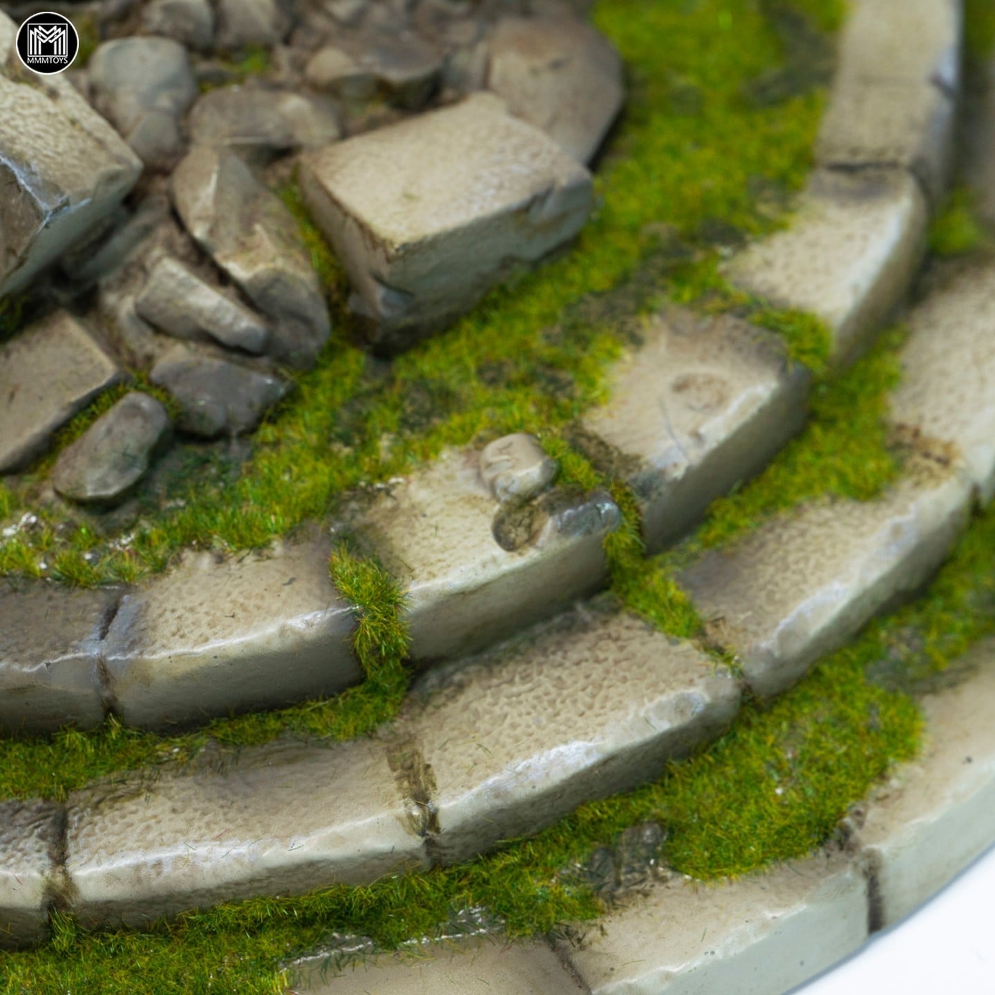 Ruined Pillar Ruins 1/12 Scale Diorama Gallery Image 13