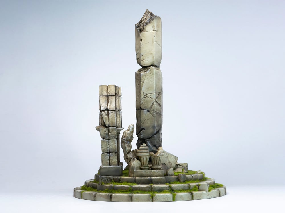 Ruined Pillar Ruins 1/12 Scale Diorama Gallery Image 1