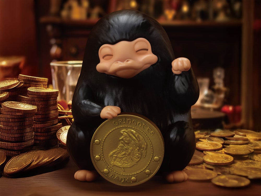 Fantastic Beasts and Where to Find Them VPBP-048 Niffler Palm-Sized Vinyl Piggy Bank Gallery Image 1