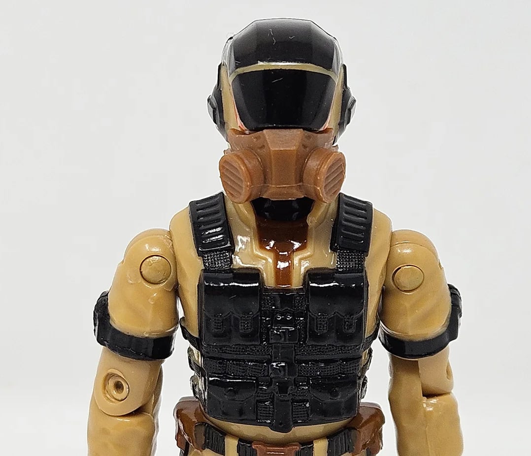 Delta-17: War in the Shadows Retrograd Desert Delta Squad Infantry Trooper & Desert Thunder Battalion JoeFest 2025 Exclusive Action Figure Two-Pack Gallery Image 8