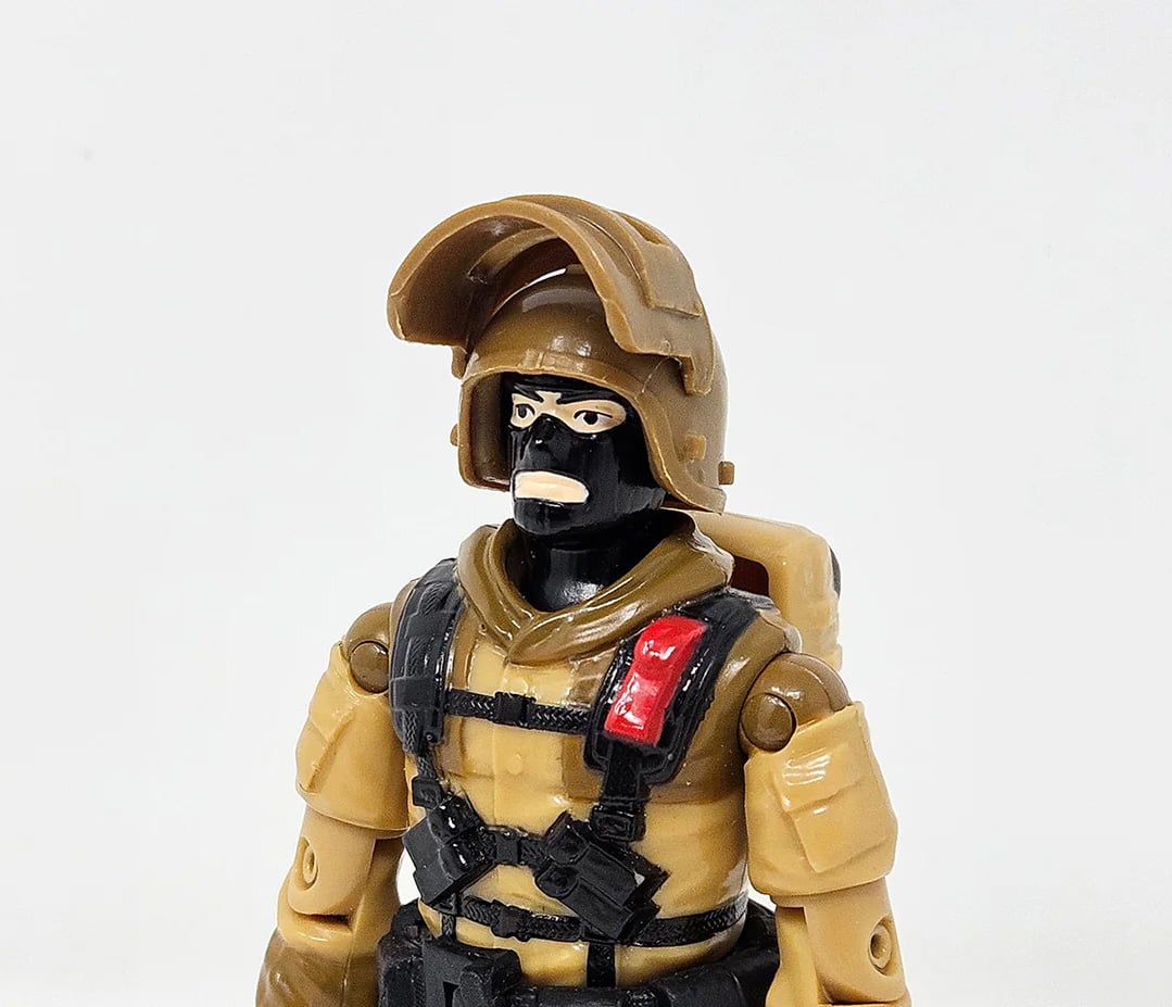 Delta-17: War in the Shadows Retrograd Desert Delta Squad Infantry Trooper & Desert Thunder Battalion JoeFest 2025 Exclusive Action Figure Two-Pack Gallery Image 11