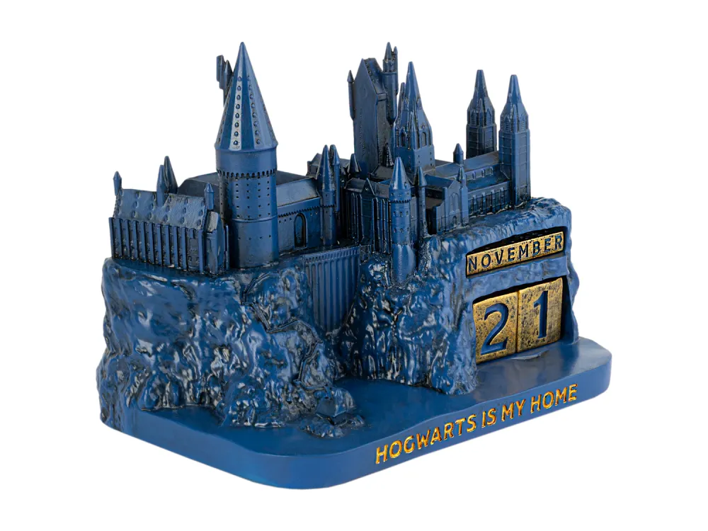 Harry Potter Hogwarts 3D Perpetual Calendar Gallery Image 1