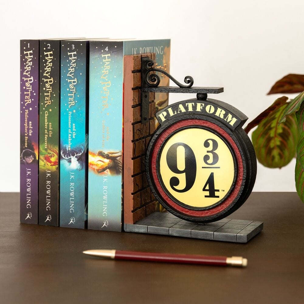 Harry Potter Platform 9 3/4 Bookend Gallery Image 6
