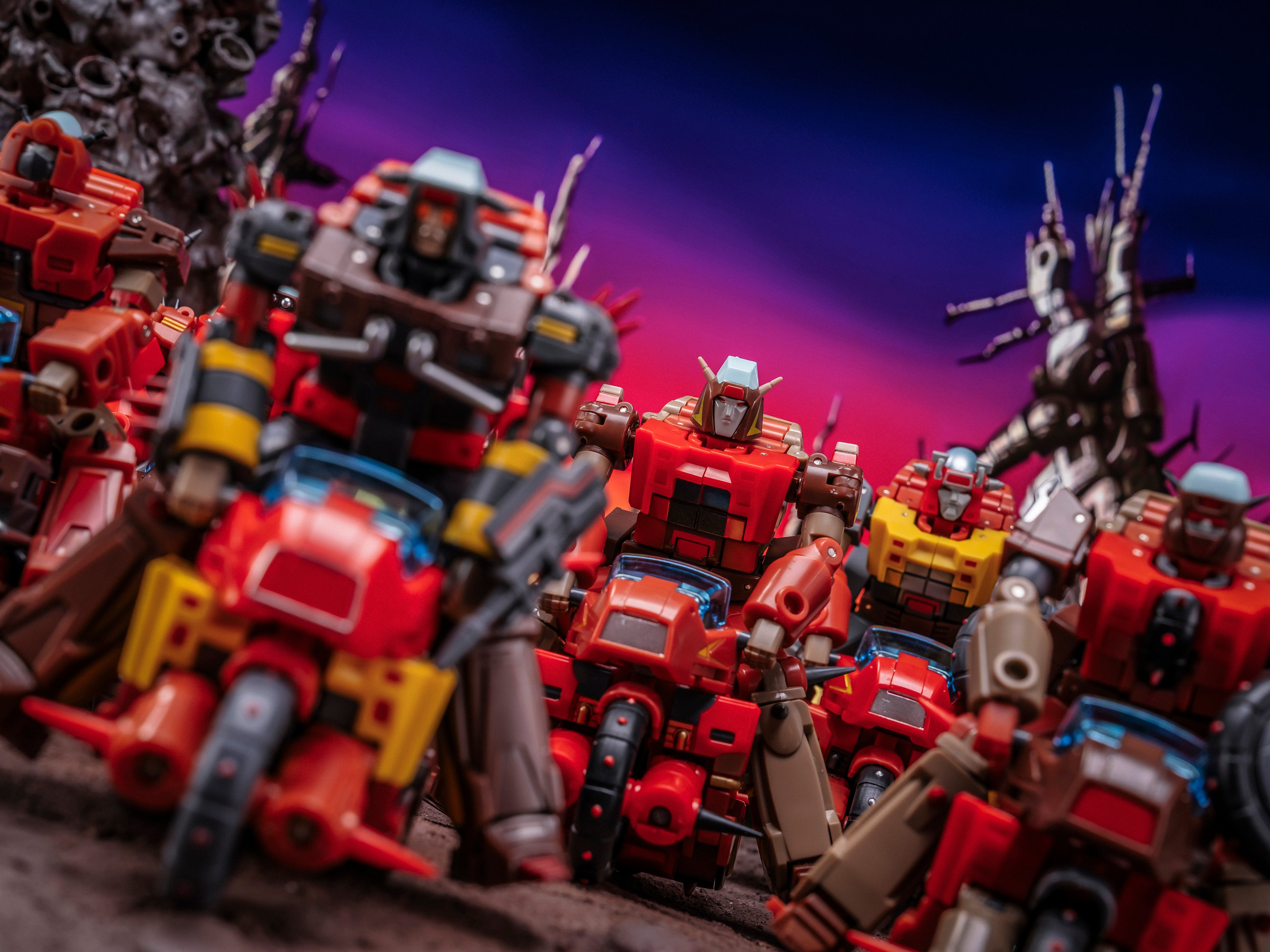 NA H75A Snow, H75B Swan, and H75C Cowboy Figure Set Gallery Image 4