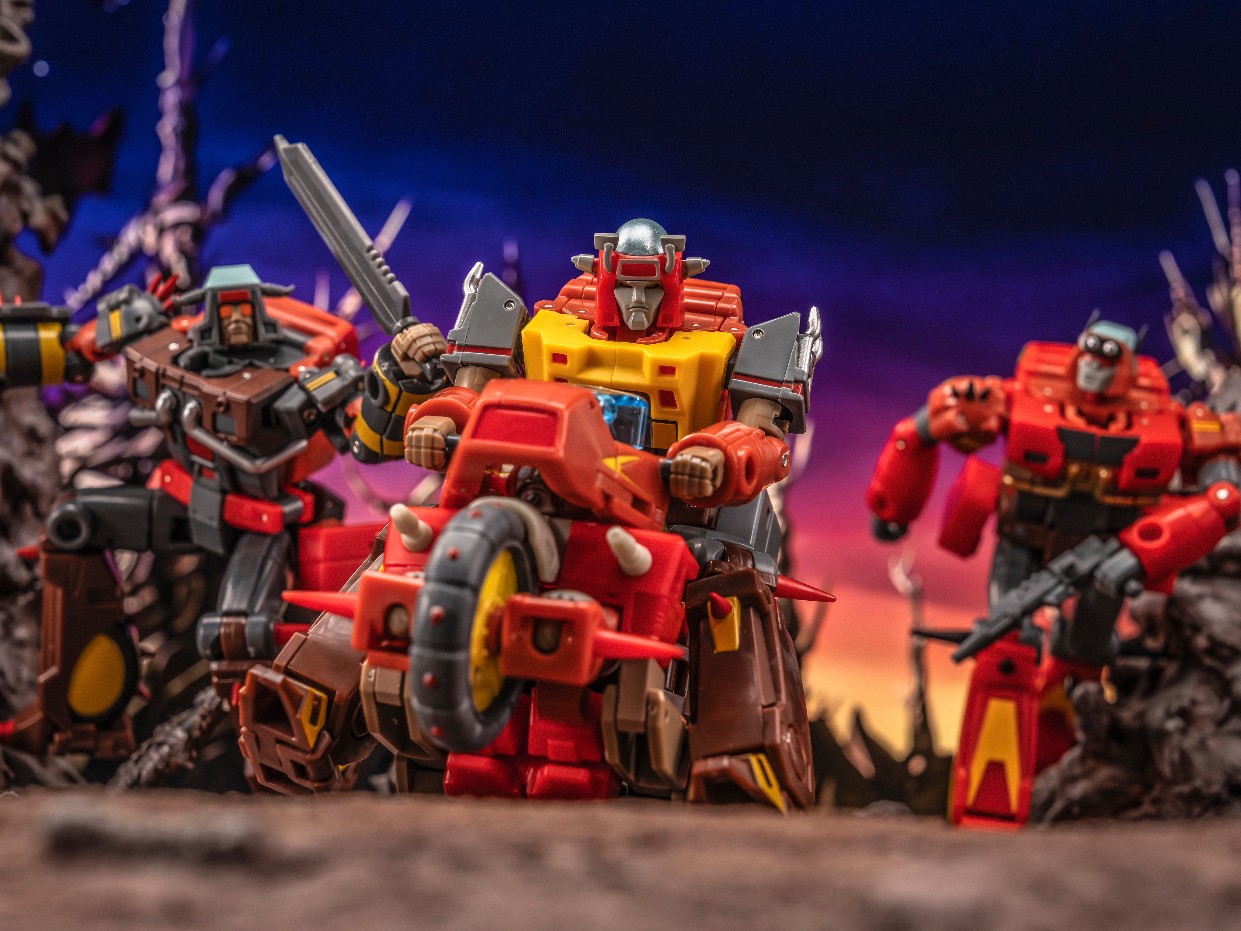 NA H75A Snow, H75B Swan, and H75C Cowboy Figure Set Gallery Image 15