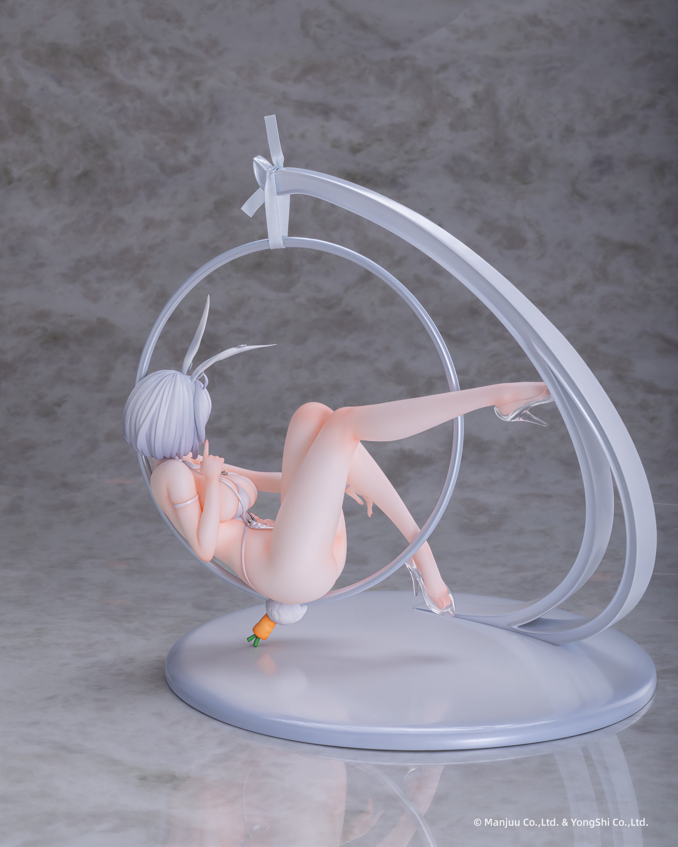 Azur Lane Sirius (Rabbit of Paradise Ver.) 1/6 Scale Figure Gallery Image 5