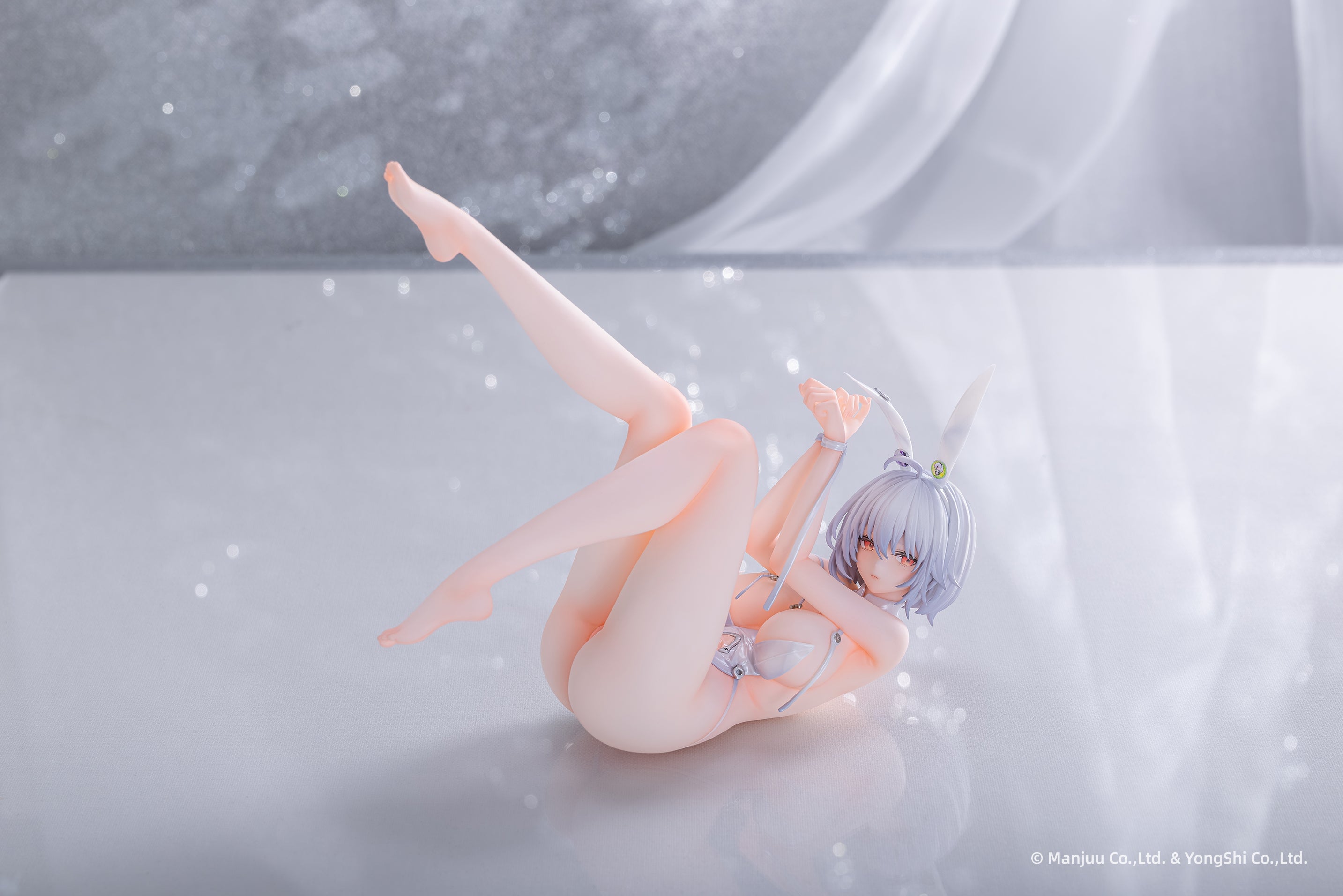 Azur Lane Sirius (Rabbit of Paradise Ver. Special Edition) 1/6 Scale Figure Gallery Image 10