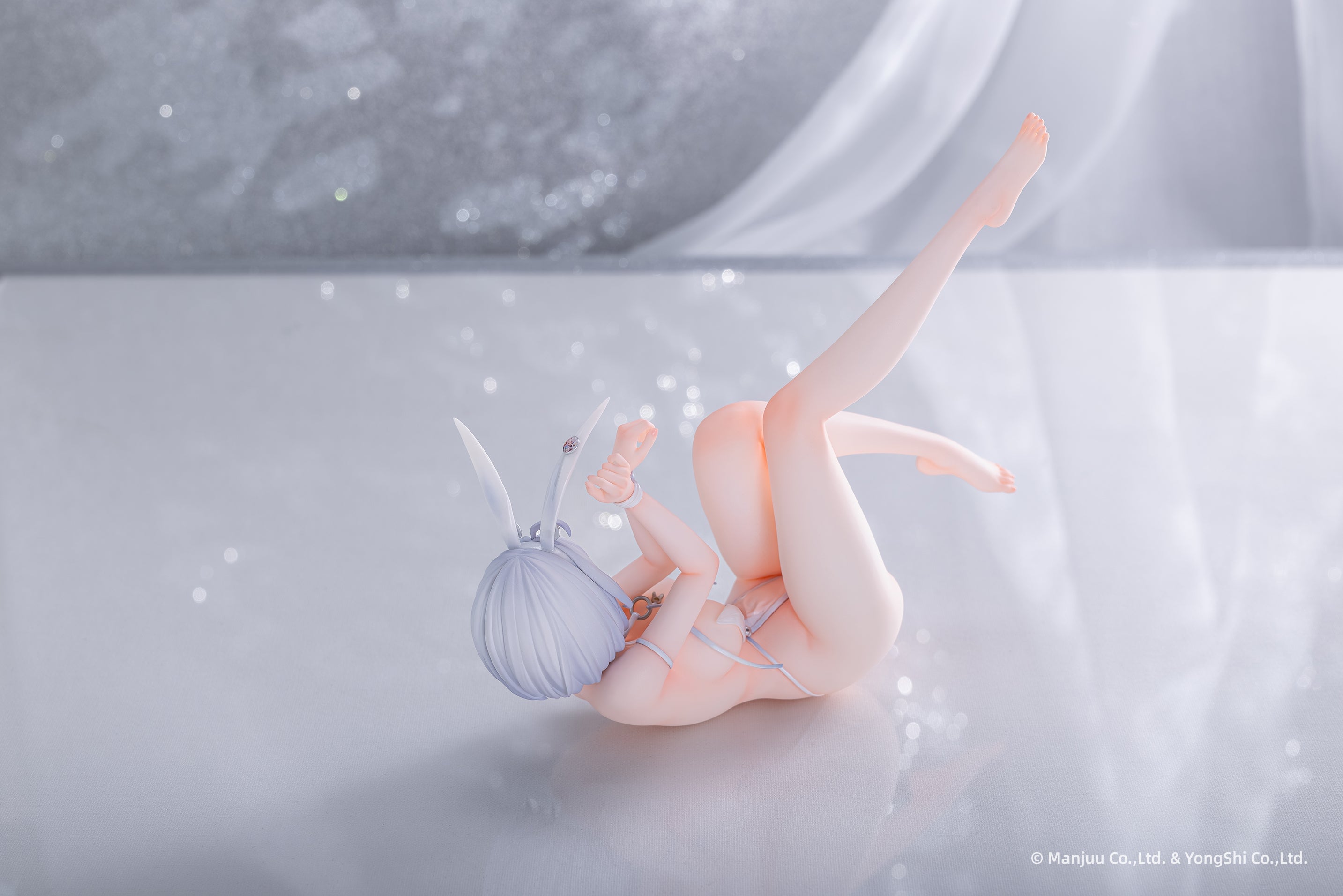 Azur Lane Sirius (Rabbit of Paradise Ver. Special Edition) 1/6 Scale Figure Gallery Image 12