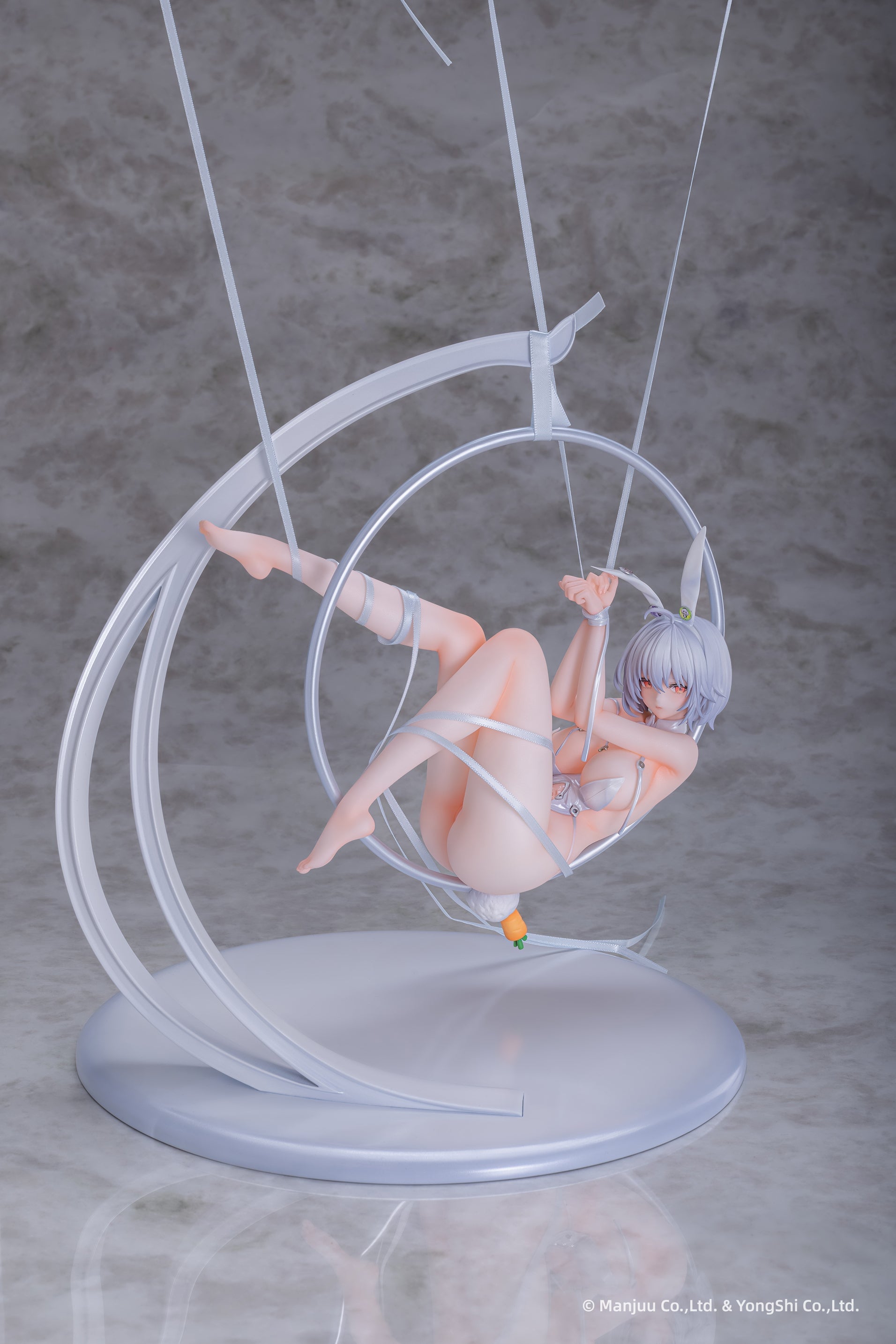 Azur Lane Sirius (Rabbit of Paradise Ver. Special Edition) 1/6 Scale Figure Gallery Image 3