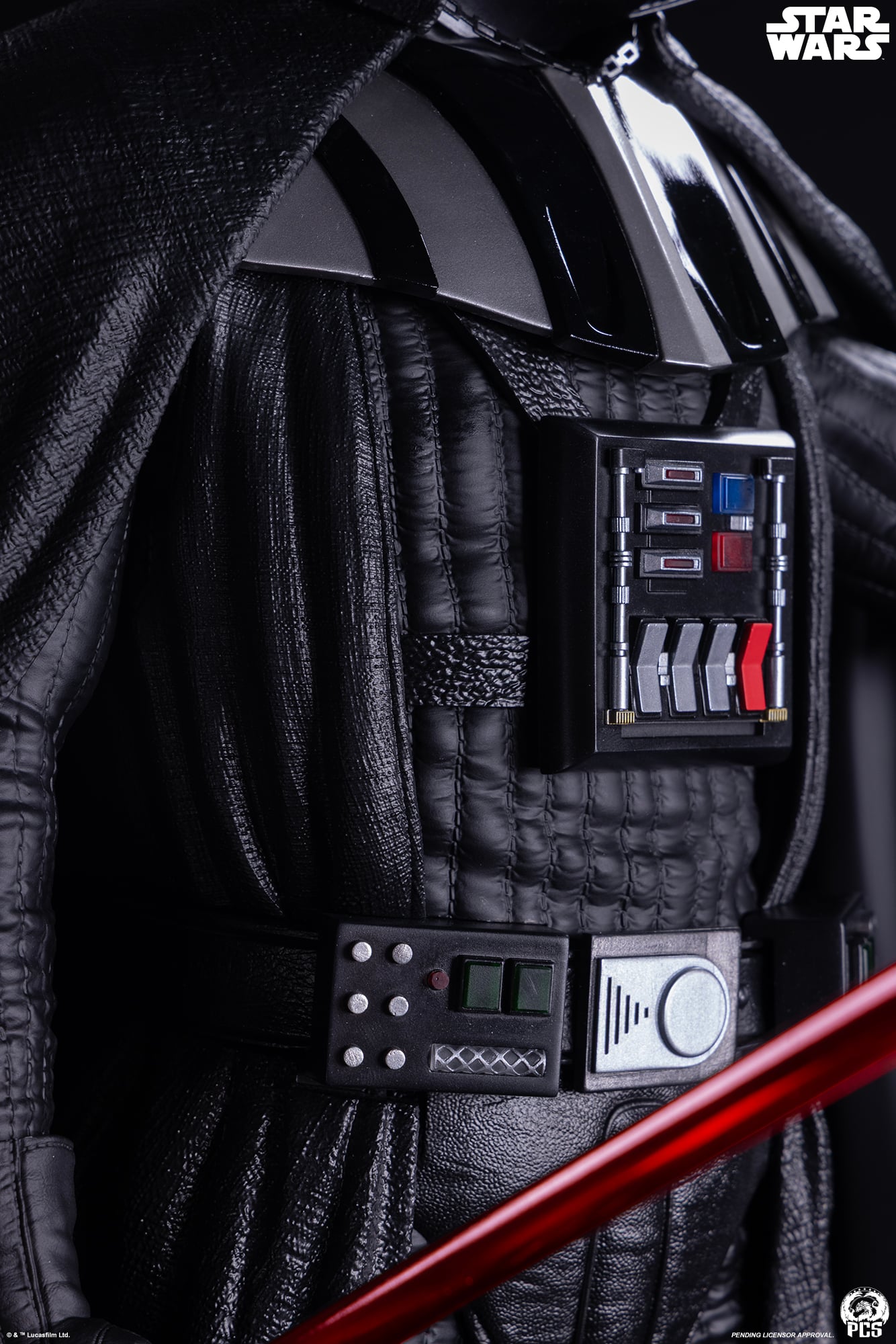 Star Wars Darth Vader 1/3 Scale Statue Gallery Image 17