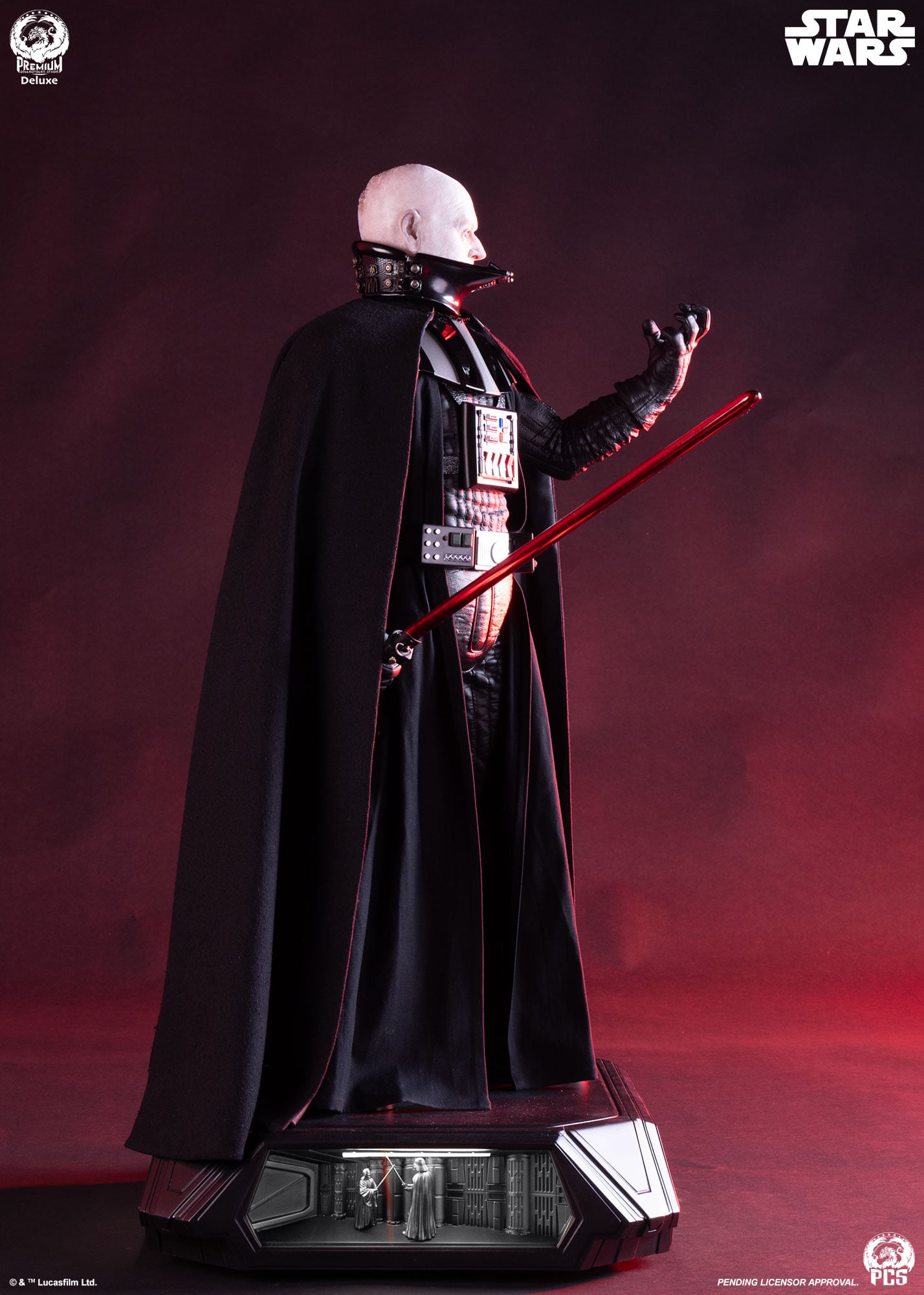 Star Wars Darth Vader (Hyperreal Ver.) 1/3 Scale Statue Gallery Image 5