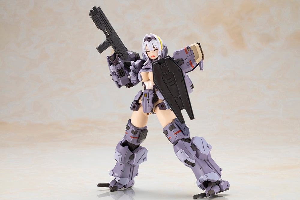 Front Mission Zenith Girl (Gray Ver.) Model Kit Gallery Image 8