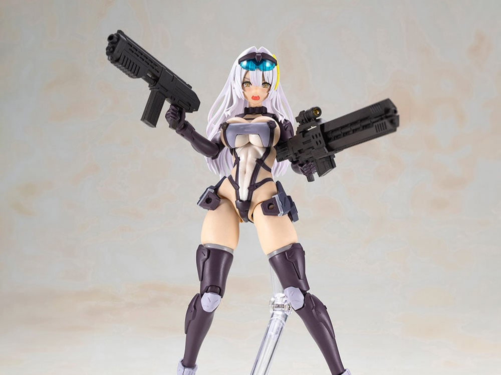 Front Mission Zenith Girl (Gray Ver.) Model Kit Gallery Image 1