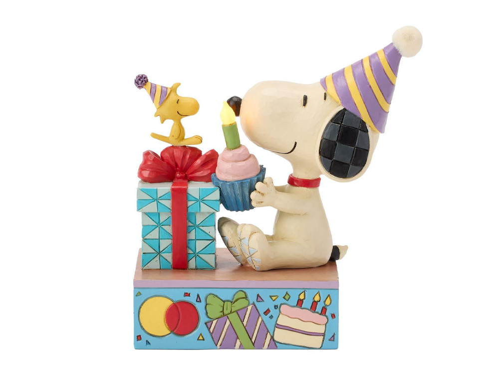 Peanuts Birthday Snoopy Figurine (Jim Shore) Gallery Image 1