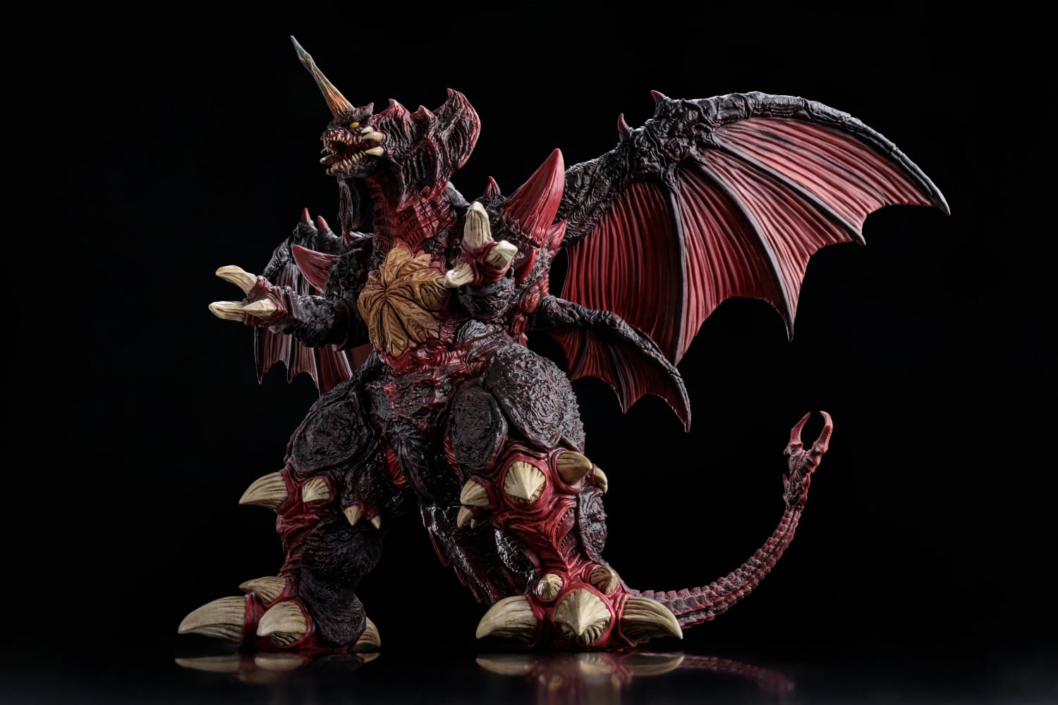 Godzilla vs. Destoroyah (1995) PLAfig. PF-03 Destoroyah Perfect Form (Limited Edition Ver.) Model Kit Gallery Image 6