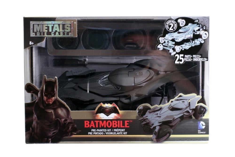 Batman v Superman Metals Die Cast Batmobile Model Kit Gallery Image 9