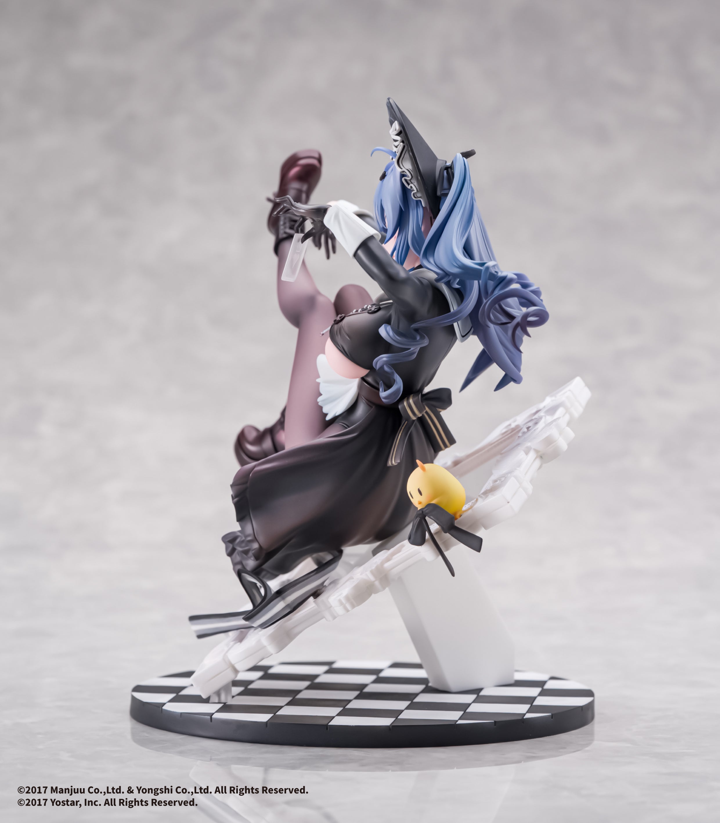 Azur Lane Marco Polo (The Queen of Hearts Ver.) 1/7 Scale Figure Gallery Image 8