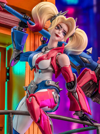 DC Comics Champion Class CC04 Harley Quinn 1/12 Scale Deluxe Model Kit Gallery Image 2