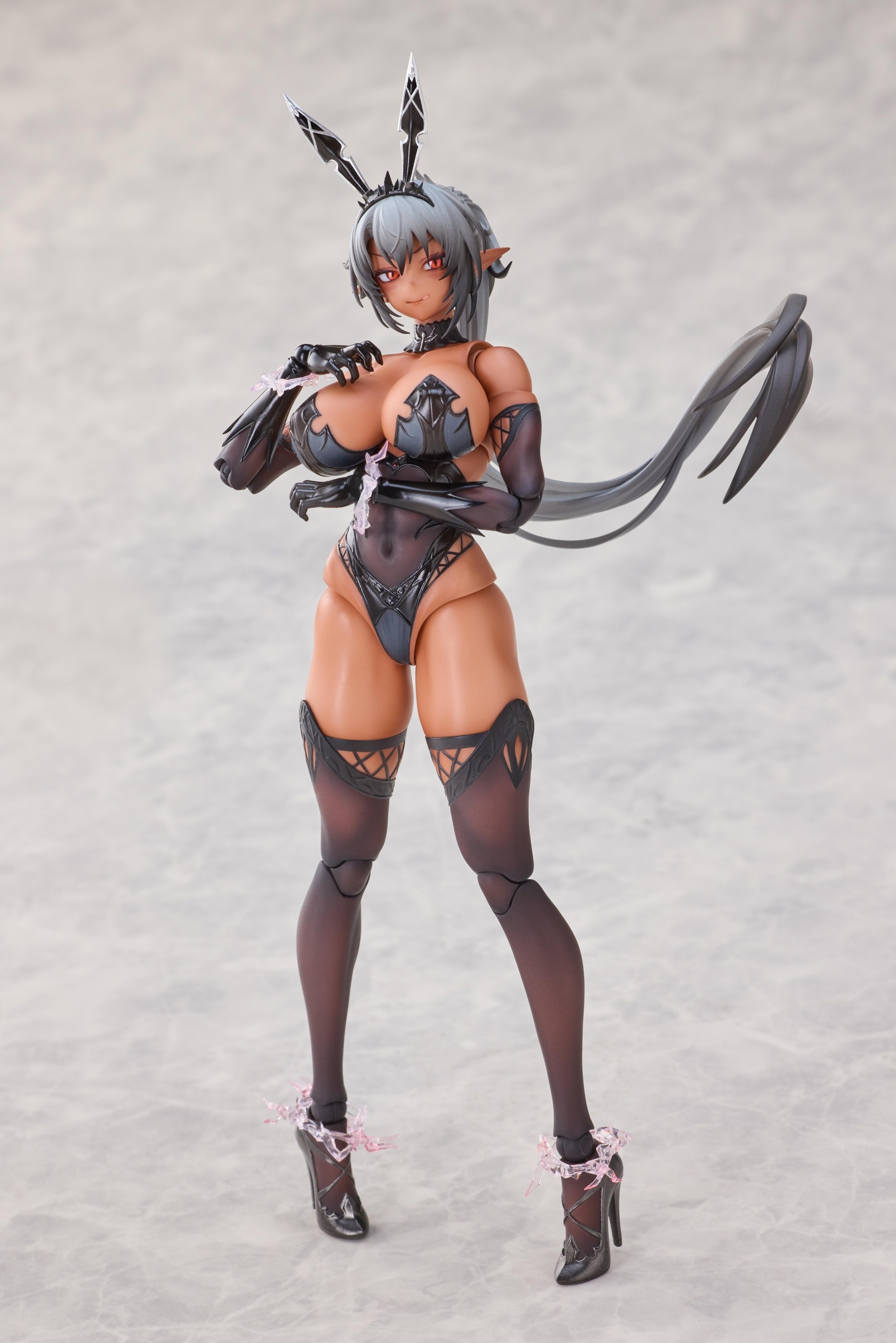 Galactic Series Gilnada 1/12 Scale Action Figure Gallery Image 10