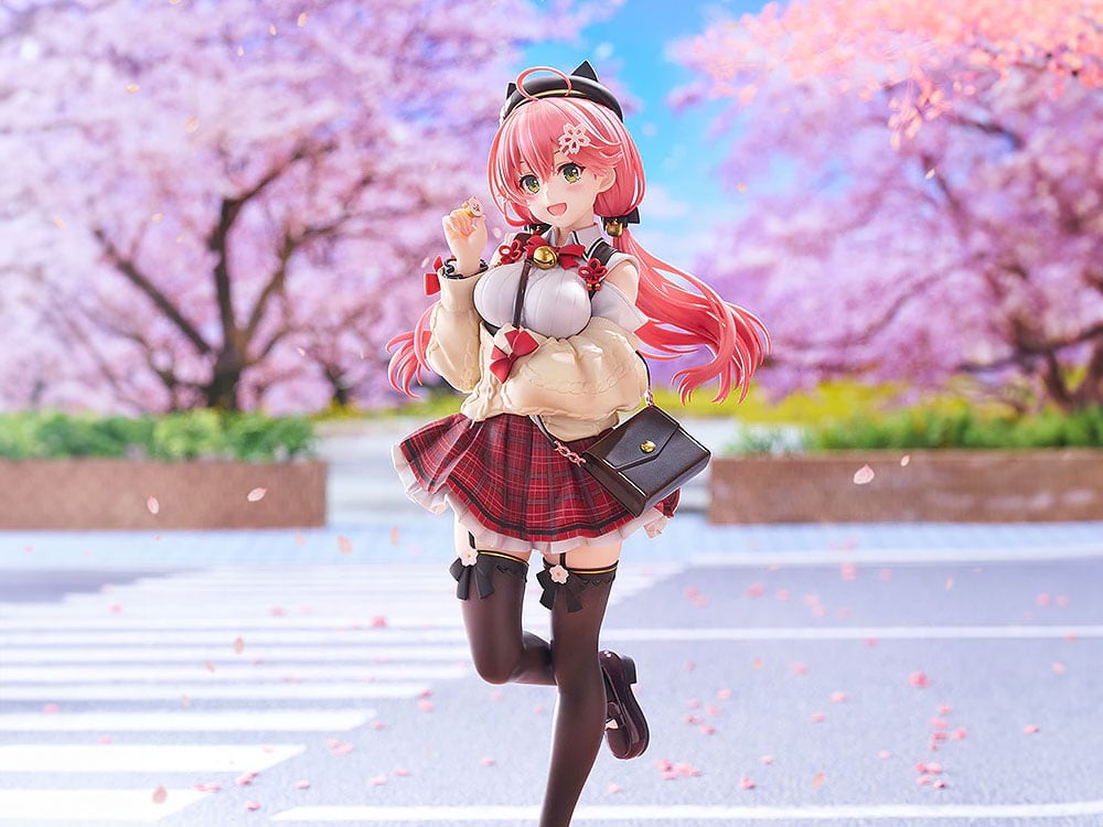 Hololive Production Sakura Miko (Date Style - Casual Outfit Ver.) 1/7 Scale Figure Gallery Image 1