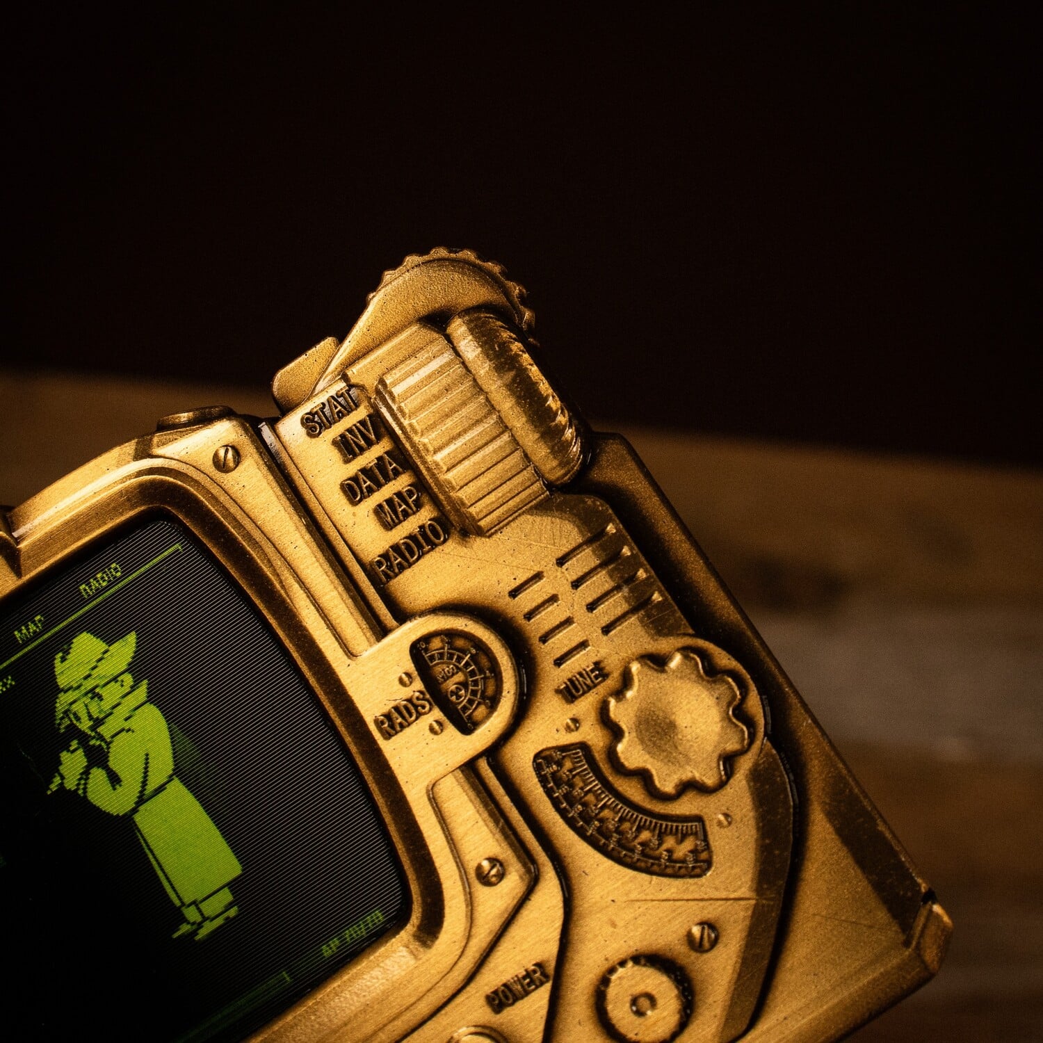 Fallout Pip Boy 3000 Mk IV (Mysterious Stranger) Limited Edition Lenticular Ingot Gallery Image 12