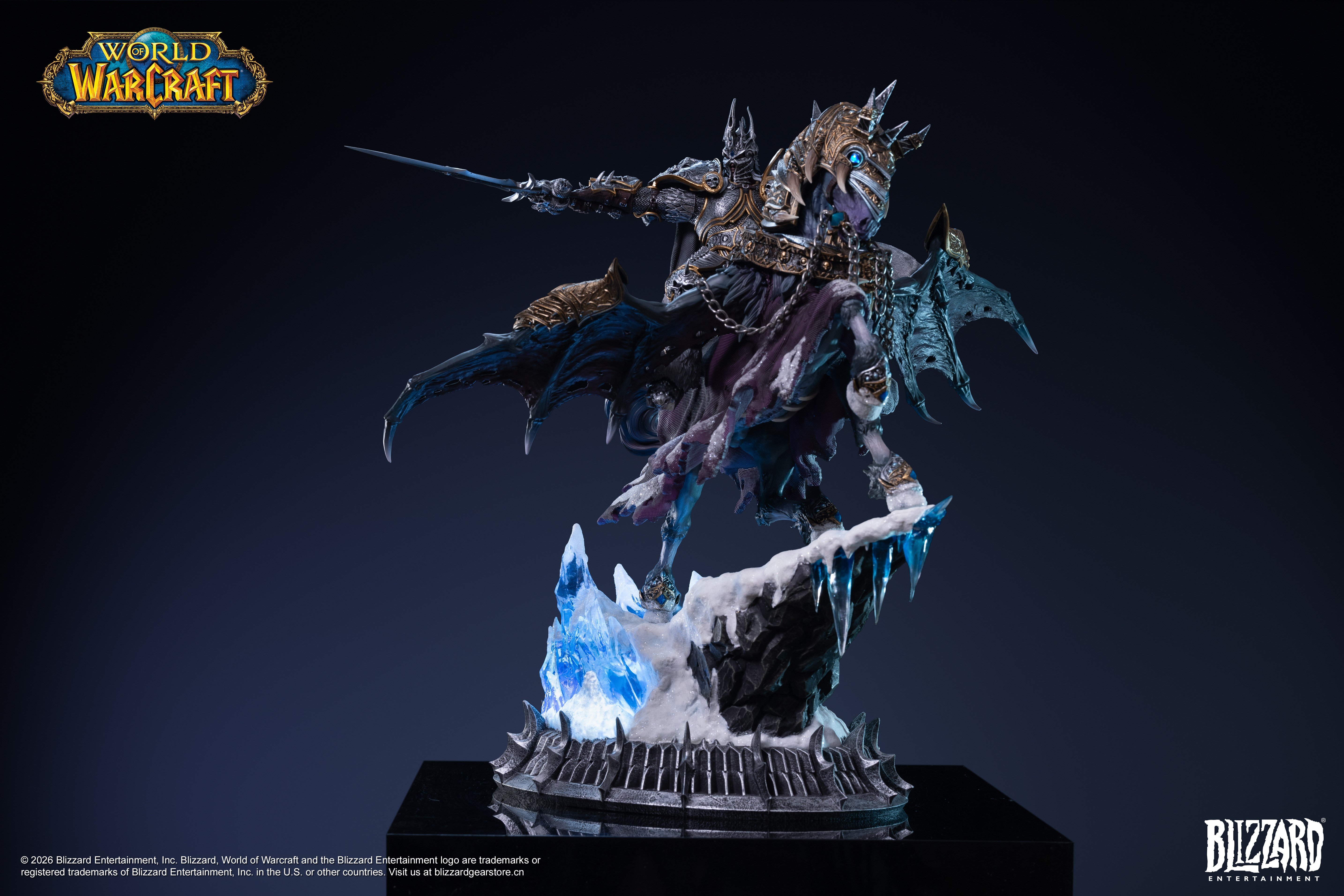 World of Warcraft The Lich King and Invincible 14-Inch Statue