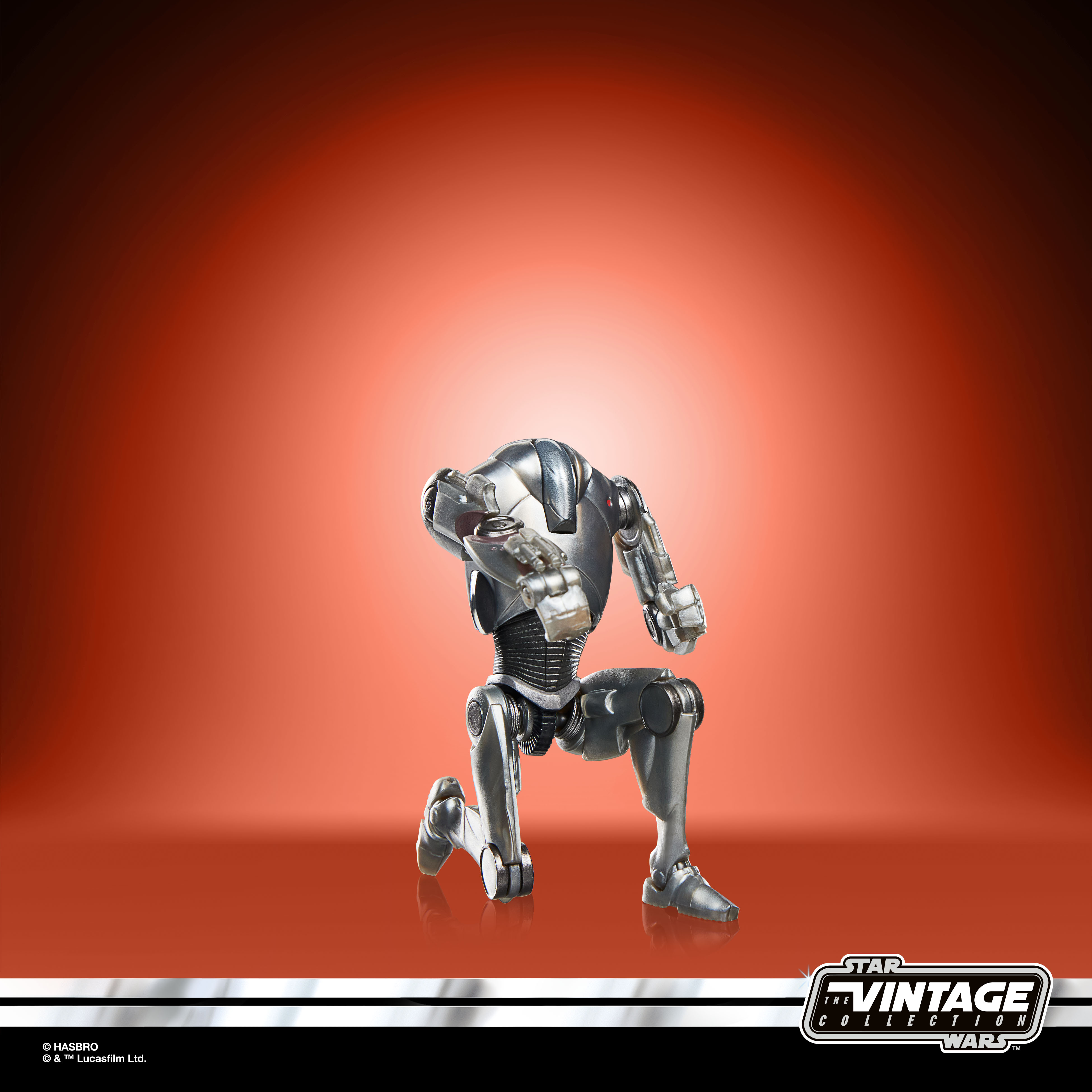 Star Wars: The Vintage Collection Super Battle Droid (Attack of the Clones) Action Figure Gallery Image 7
