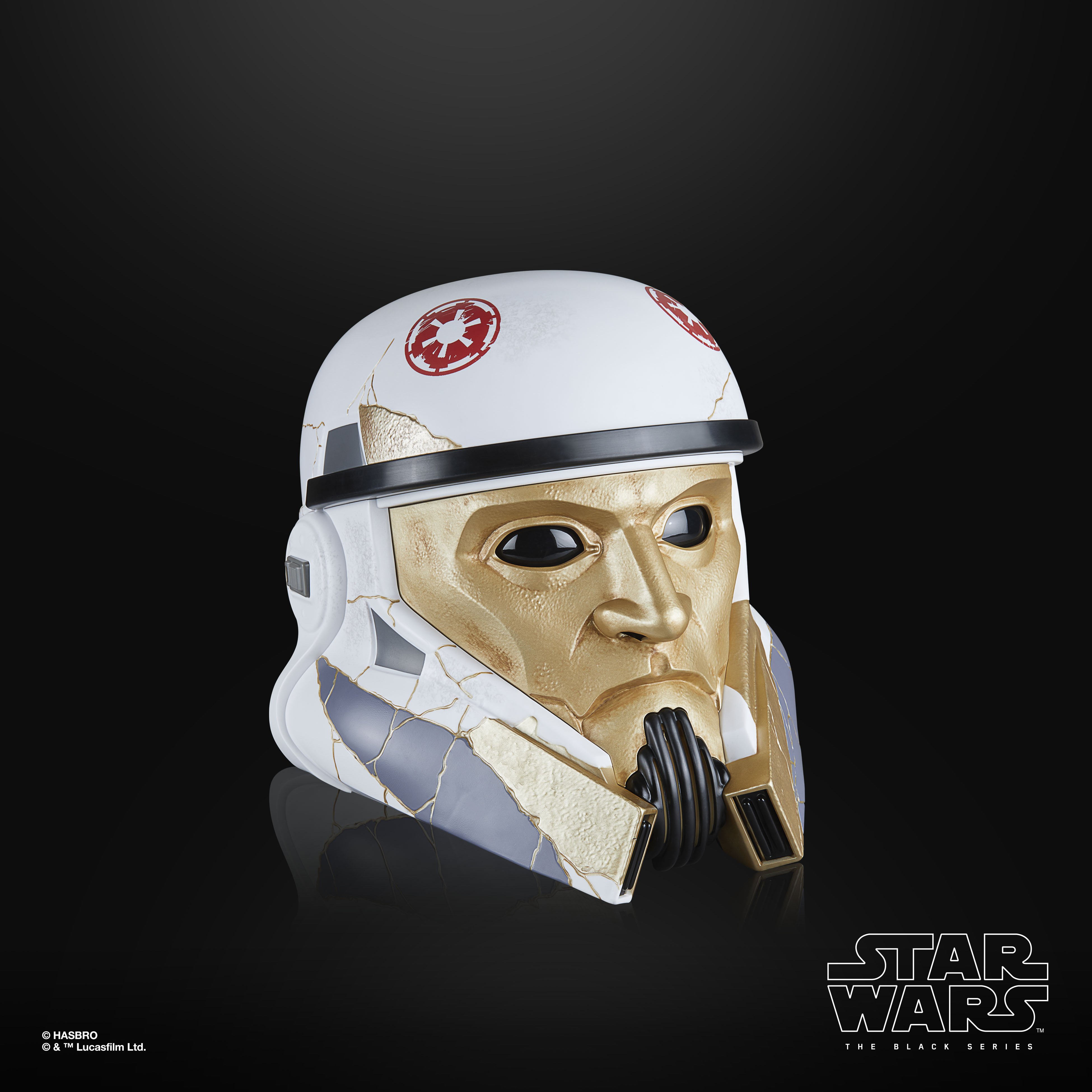 Star Wars: The Black Series Captain Enoch (Ahsoka) 1:1 Scale Wearable Electronic Helmet Gallery Image 4
