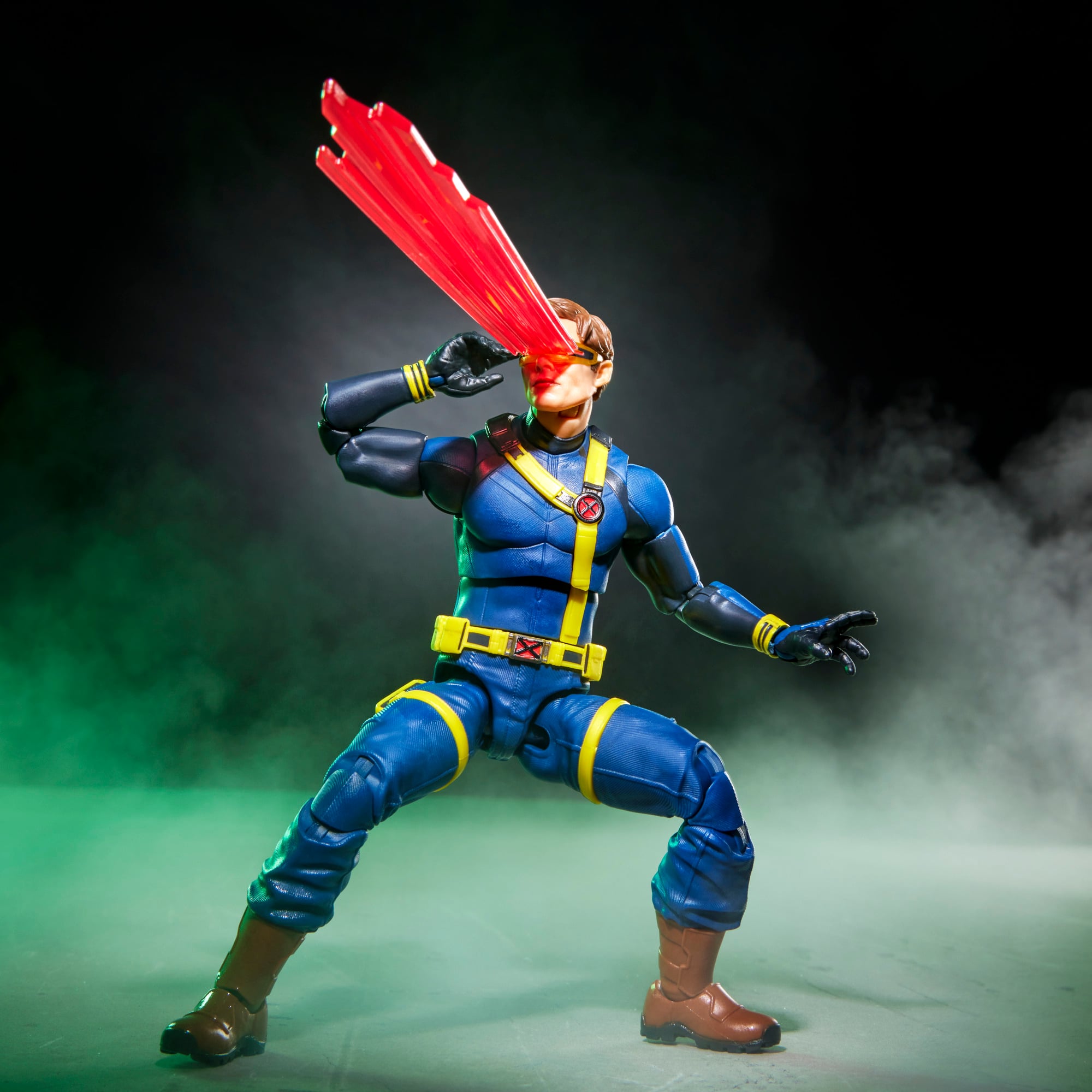 Avengers: Doomsday Marvel Legends Cyclops Action Figure Gallery Image 6