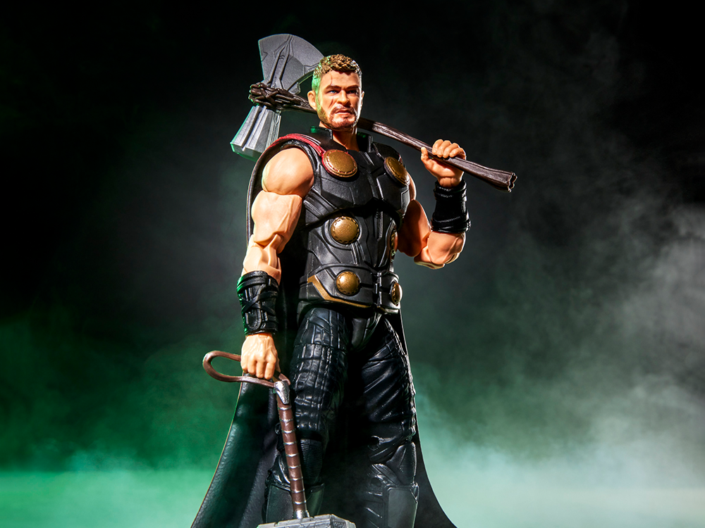 Avengers: Doomsday Marvel Legends Thor Action Figure Gallery Image 1